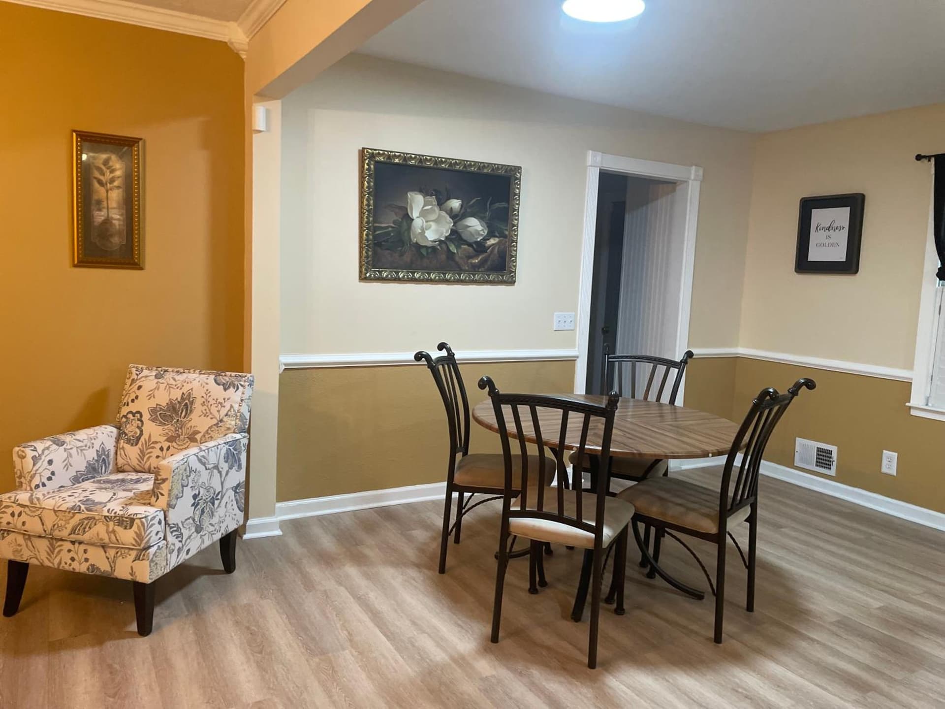 Charming ranch newly renovated featured exterior or lobby in Conyers, GA — similar hotel