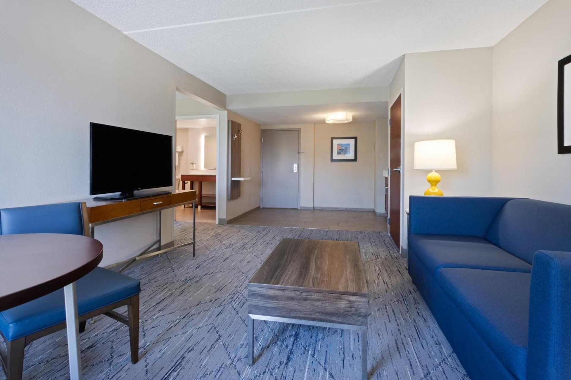 Holiday Inn Express & Suites Cincinnati Riverfront by IHG gallery photo in Covington, KY — image 115