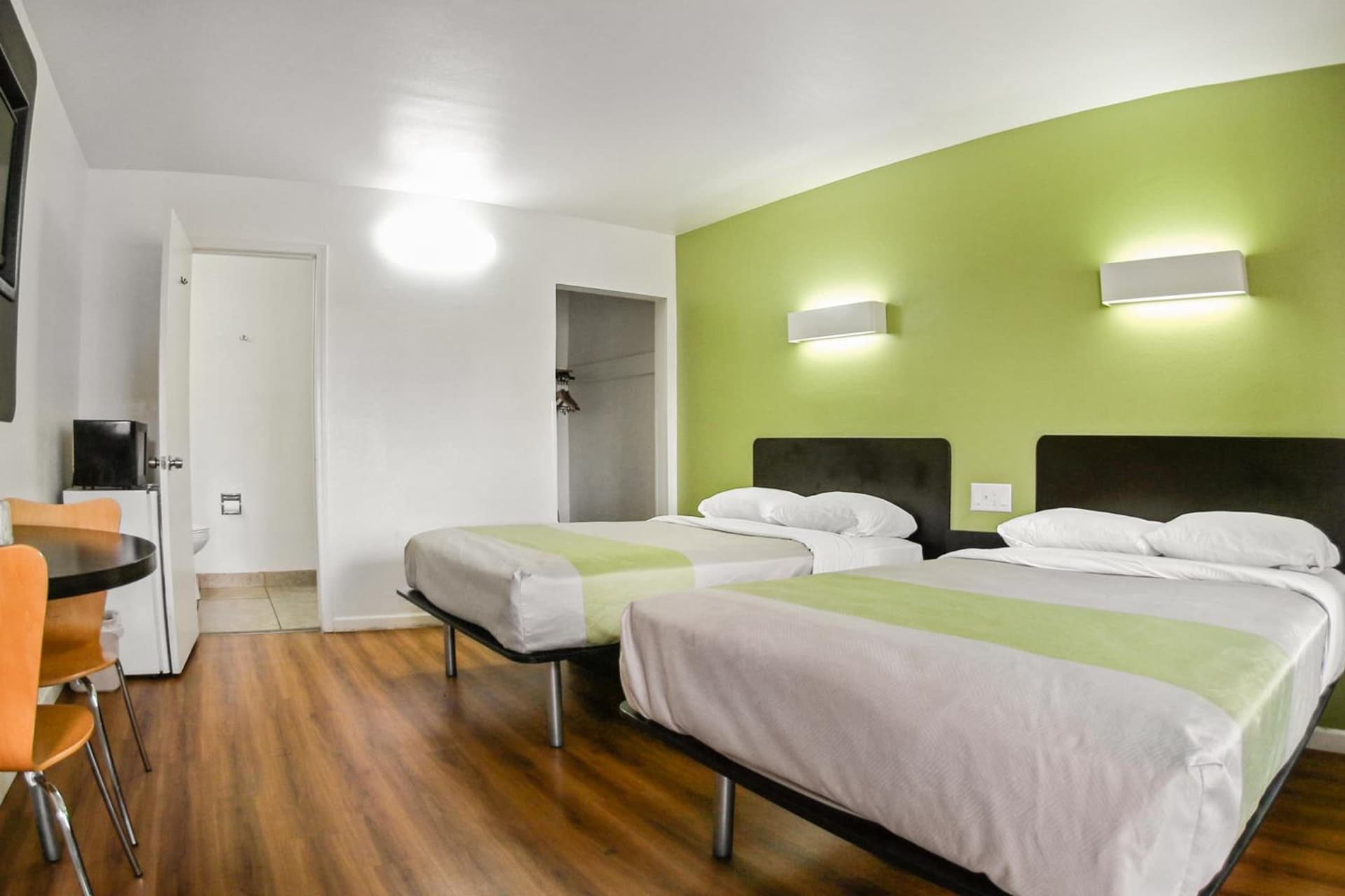 Motel 6-Visalia, CA gallery photo in Visalia, CA — image 7