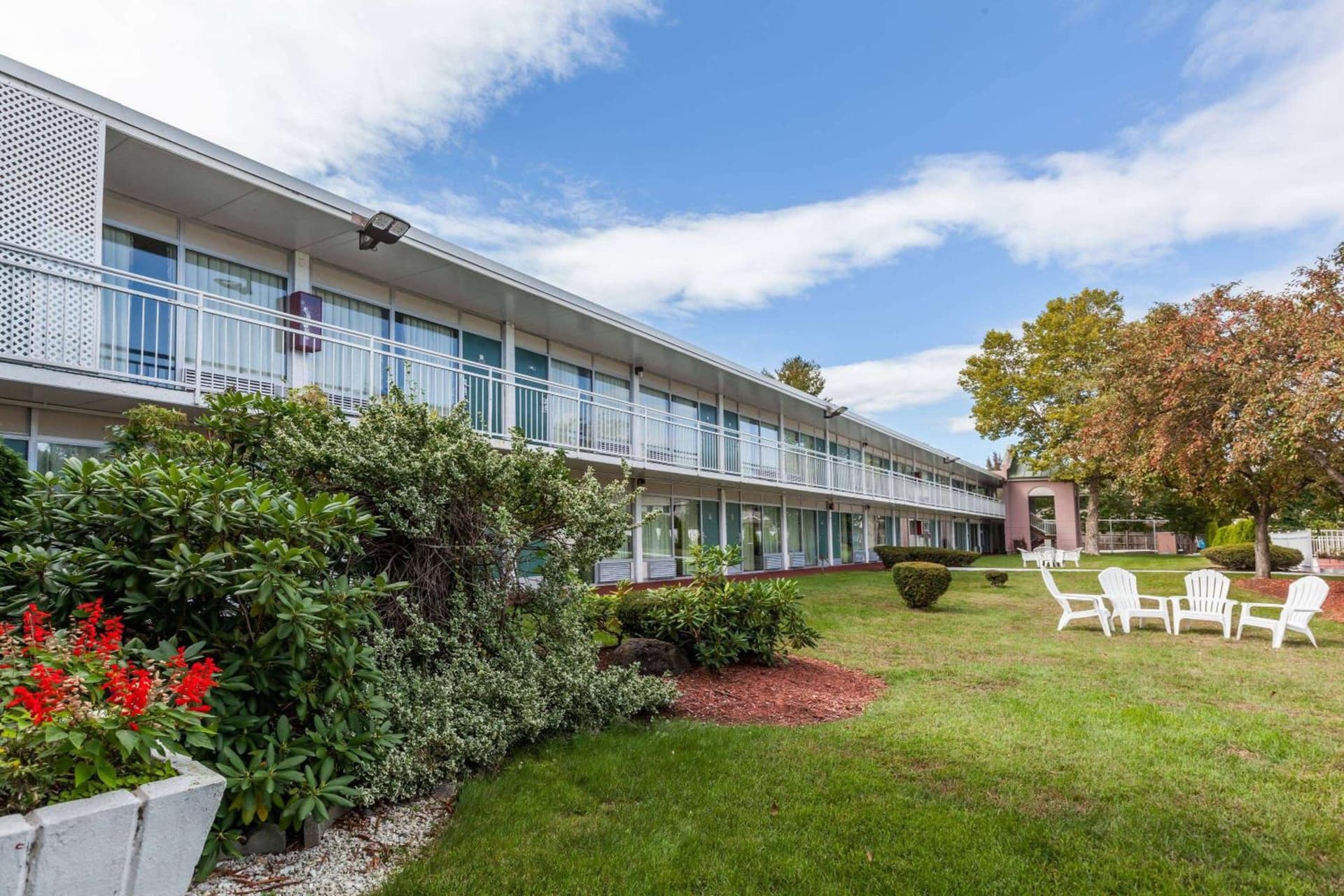 Howard Johnson by Wyndham Albany property views in Albany, NY — gallery photo 3