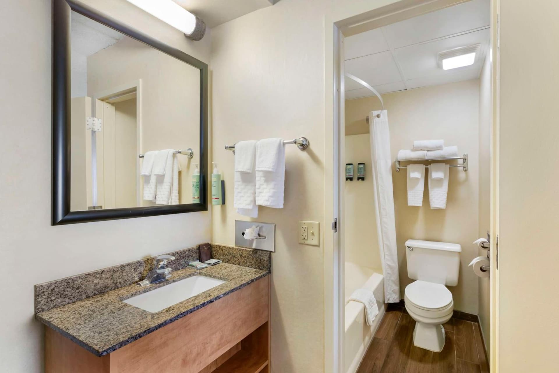Best Western Rochester Marketplace Inn gallery photo in Rochester, NY — image 12