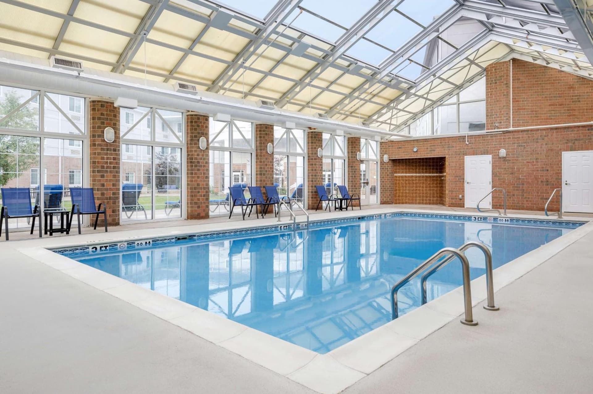 Hilton Vacation Club Varsity Club South Bend, IN gallery photo in South Bend, IN — image 39