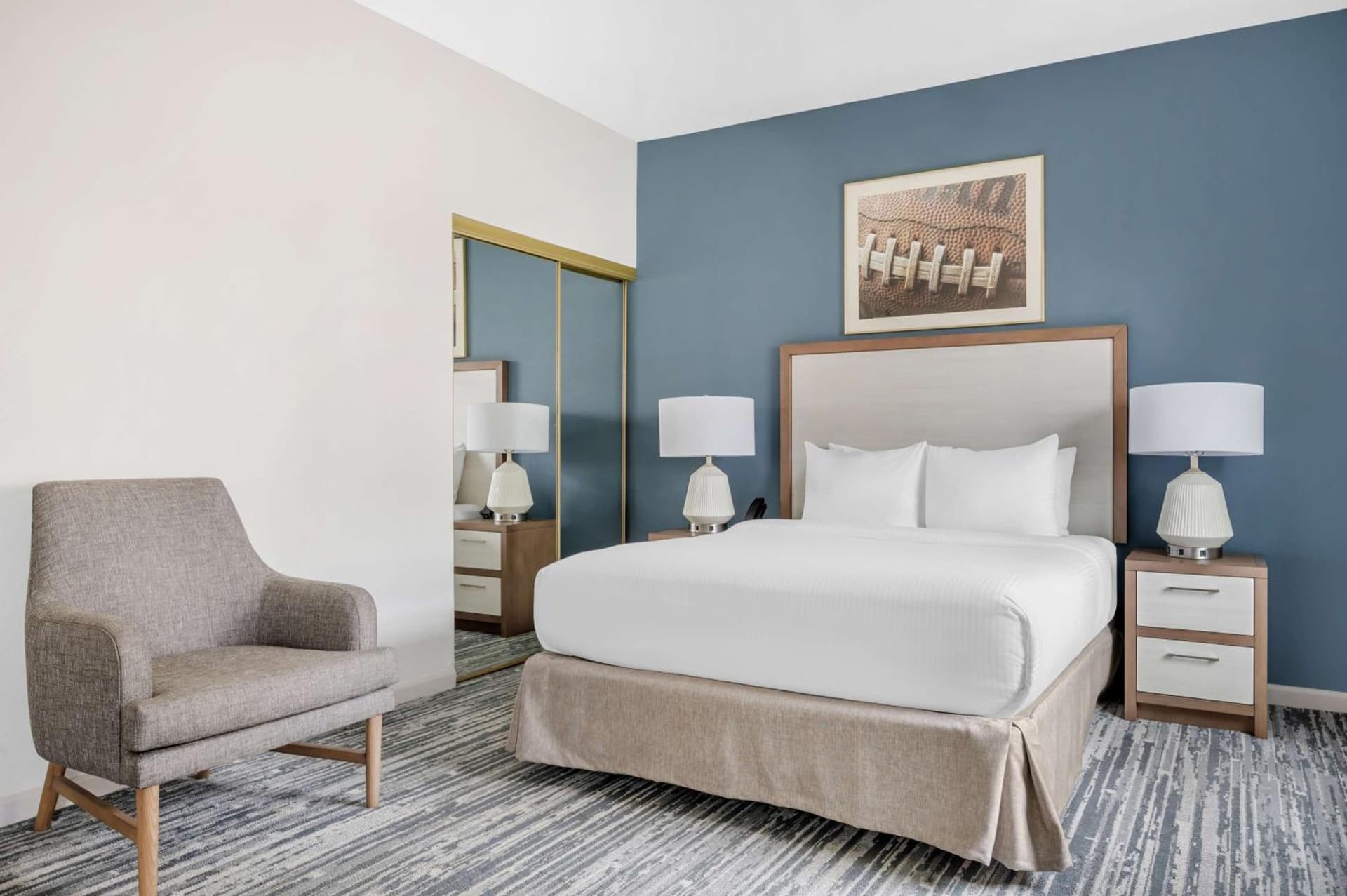 Hilton Vacation Club Varsity Club South Bend, IN gallery photo in South Bend, IN — image 32