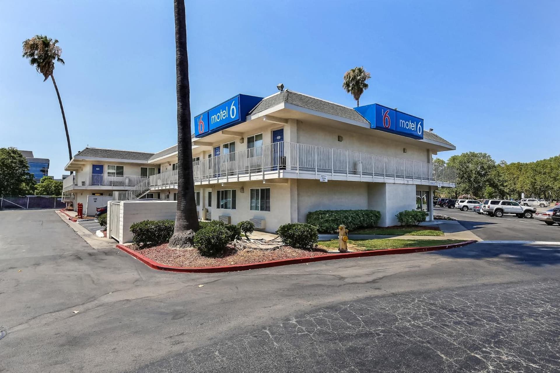 Motel 6-Pleasanton, CA property views in Pleasanton, CA — gallery photo 3
