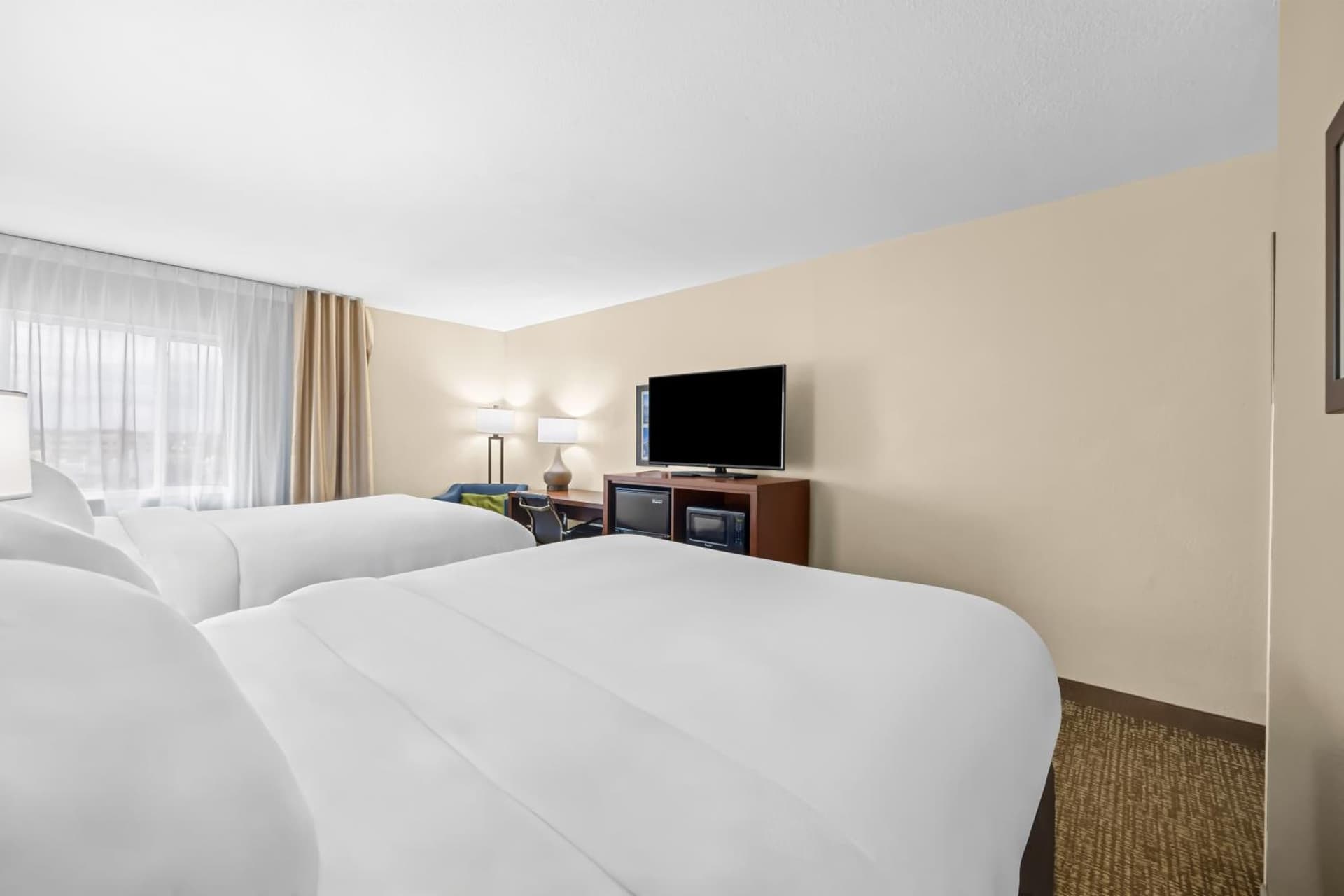 Comfort Inn & Suites Pueblo gallery photo in Pueblo, CO — image 41