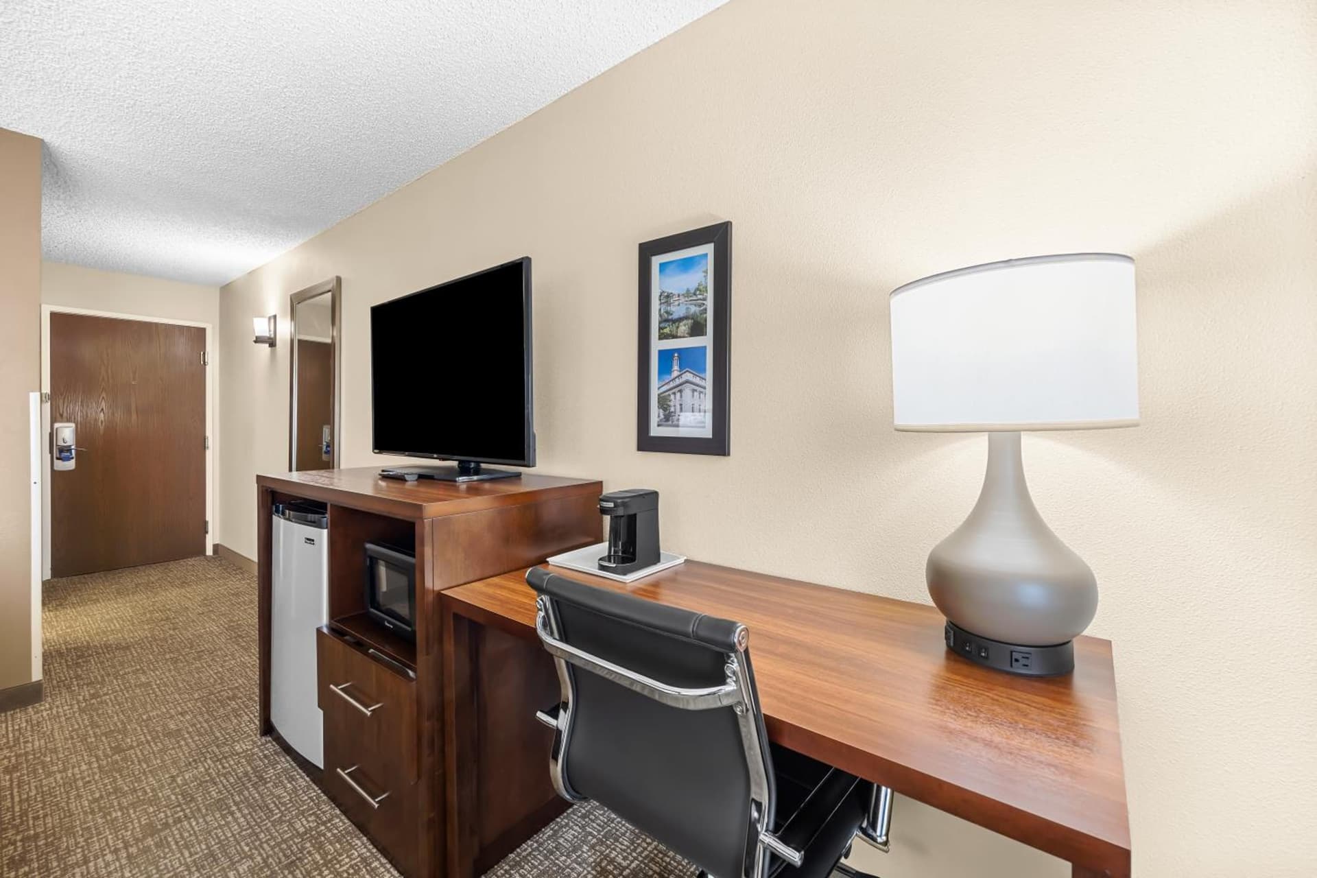 Comfort Inn & Suites Pueblo gallery photo in Pueblo, CO — image 29