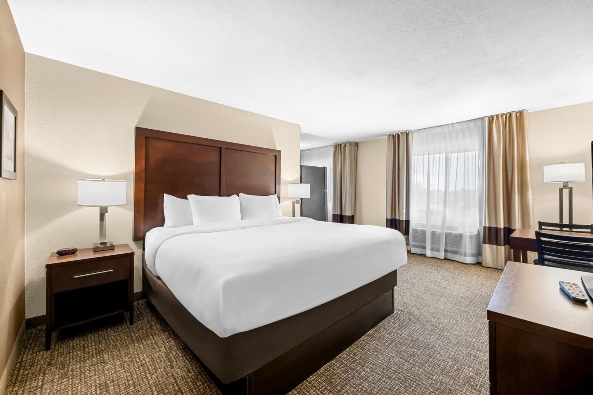 Comfort Inn & Suites Pueblo gallery photo in Pueblo, CO — image 19