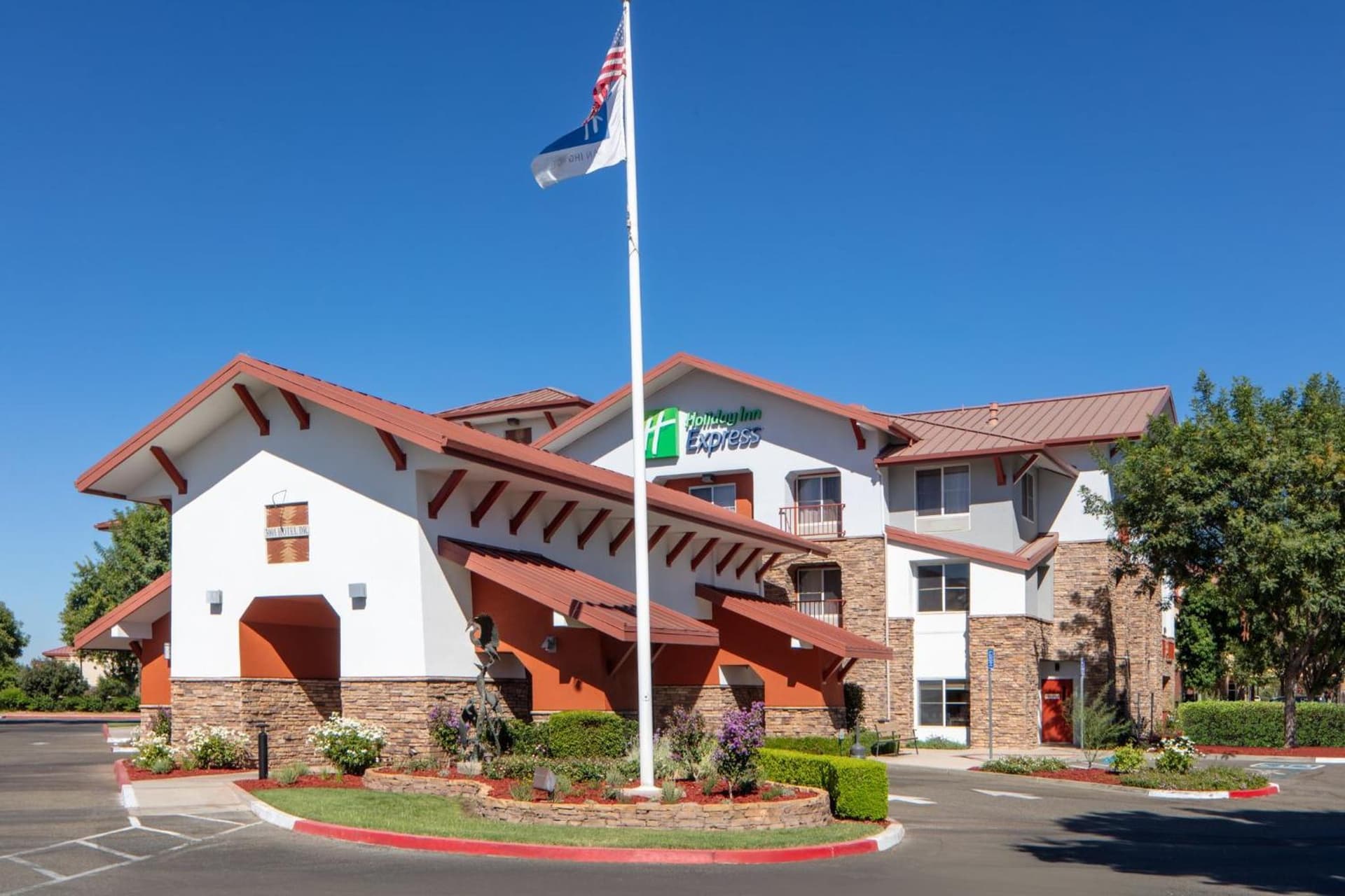 Holiday Inn Express Turlock by IHG featured exterior or lobby in Turlock, CA — similar hotel