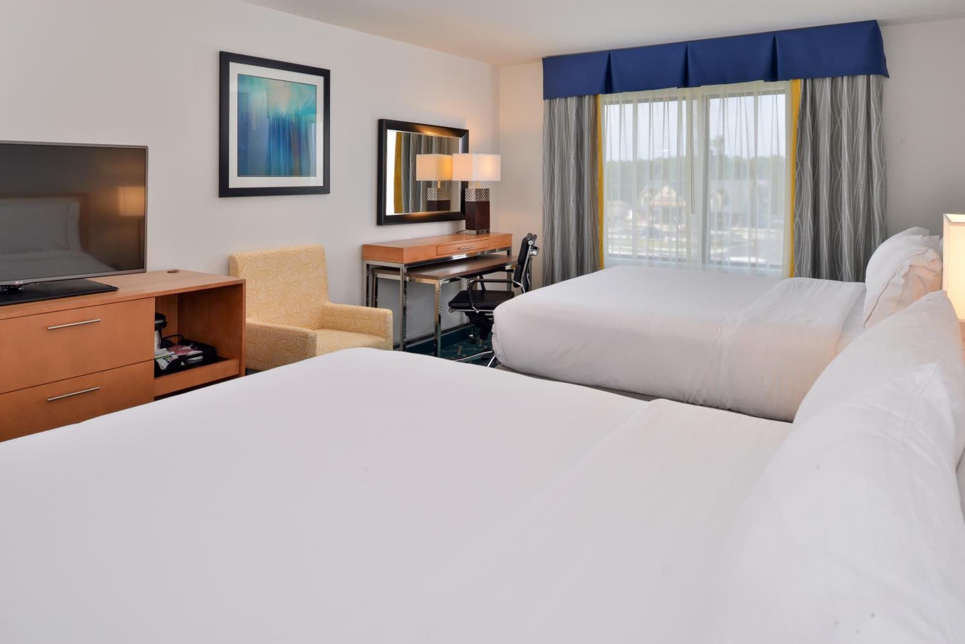 Holiday Inn Express and Suites West Ocean City by IHG interior in Ocean City, MD — gallery photo 2