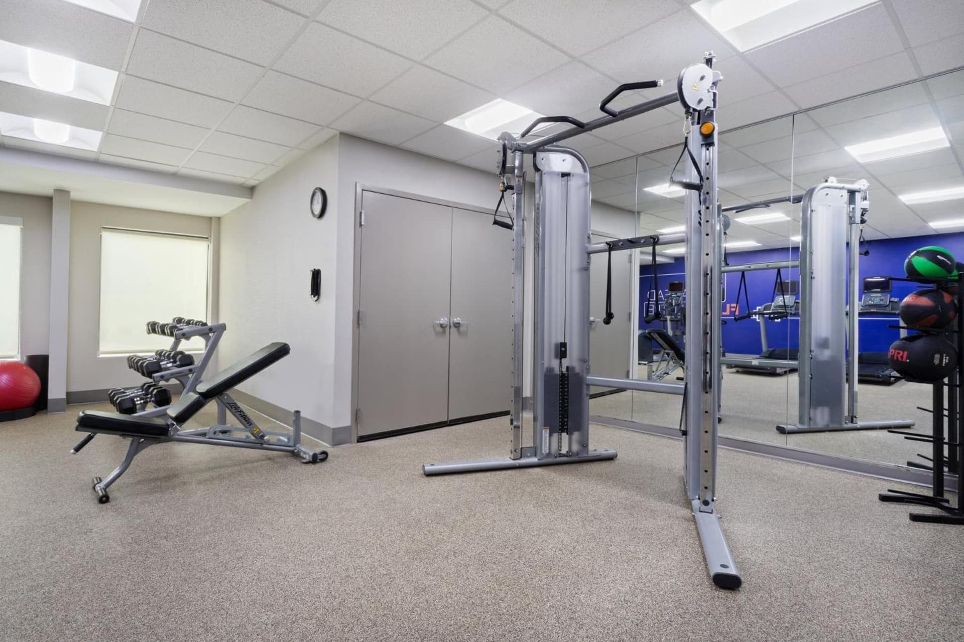 Holiday Inn Express & Suites Cincinnati Riverfront by IHG gallery photo in Covington, KY — image 7