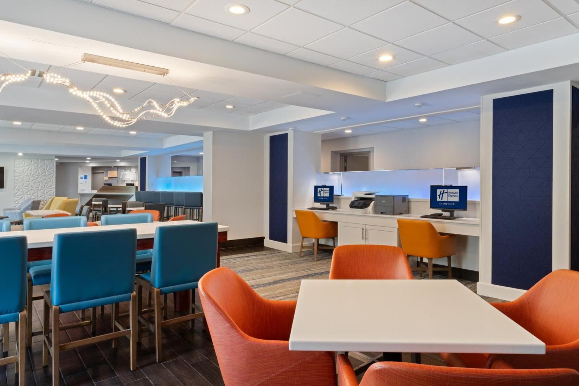 Holiday Inn Express & Suites Cincinnati Riverfront by IHG gallery photo in Covington, KY — image 48