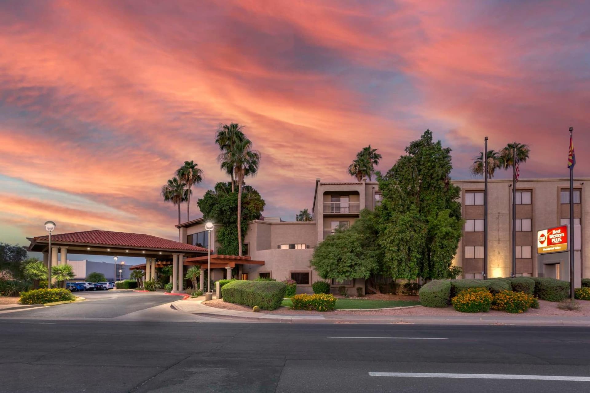 Best Western Plus Scottsdale Thunderbird Suites featured exterior or lobby in Scottsdale, AZ — similar hotel
