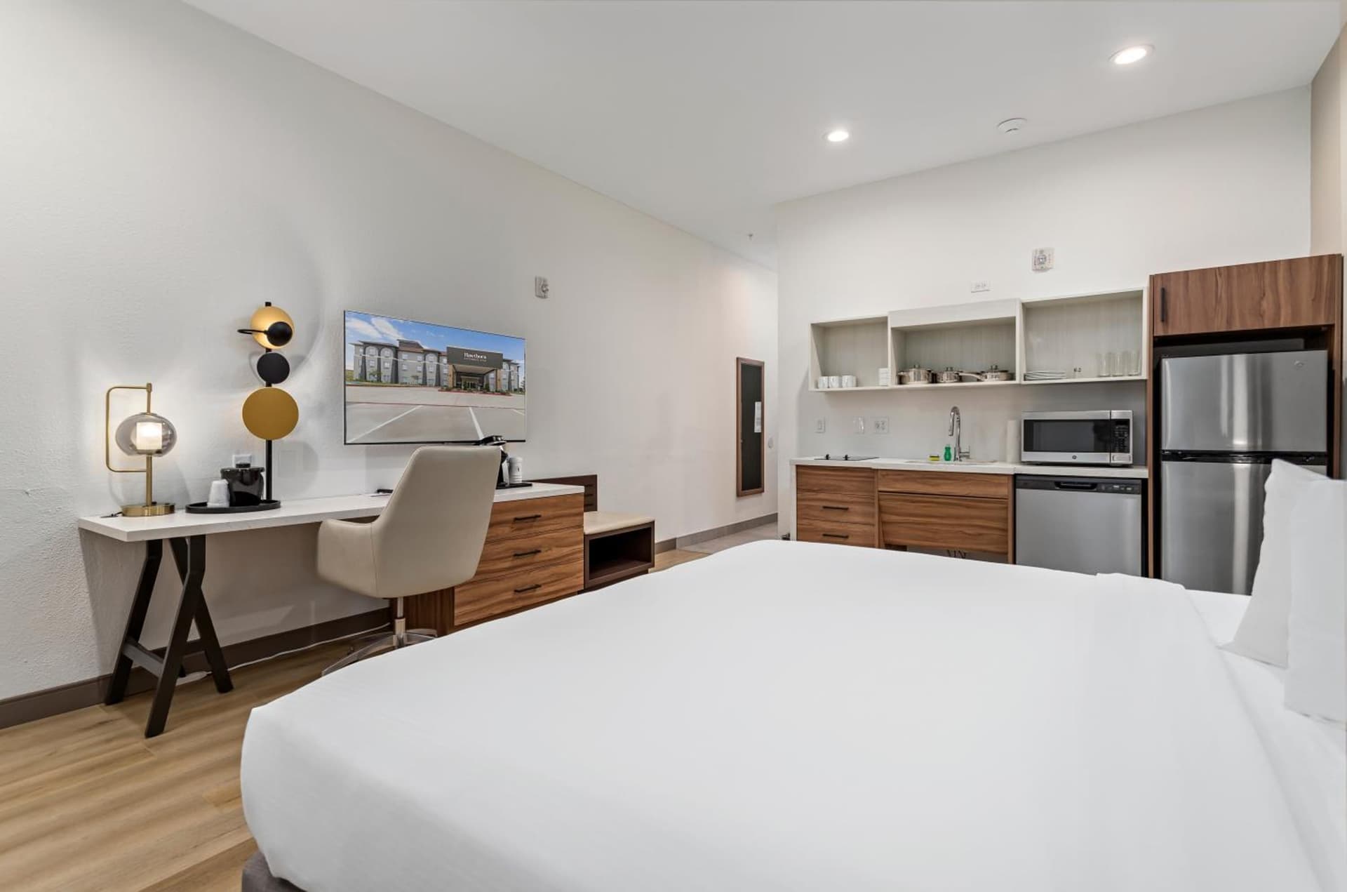 Hawthorn Extended Stay by Wyndham Port Arthur gallery photo in Port Arthur, TX — image 10