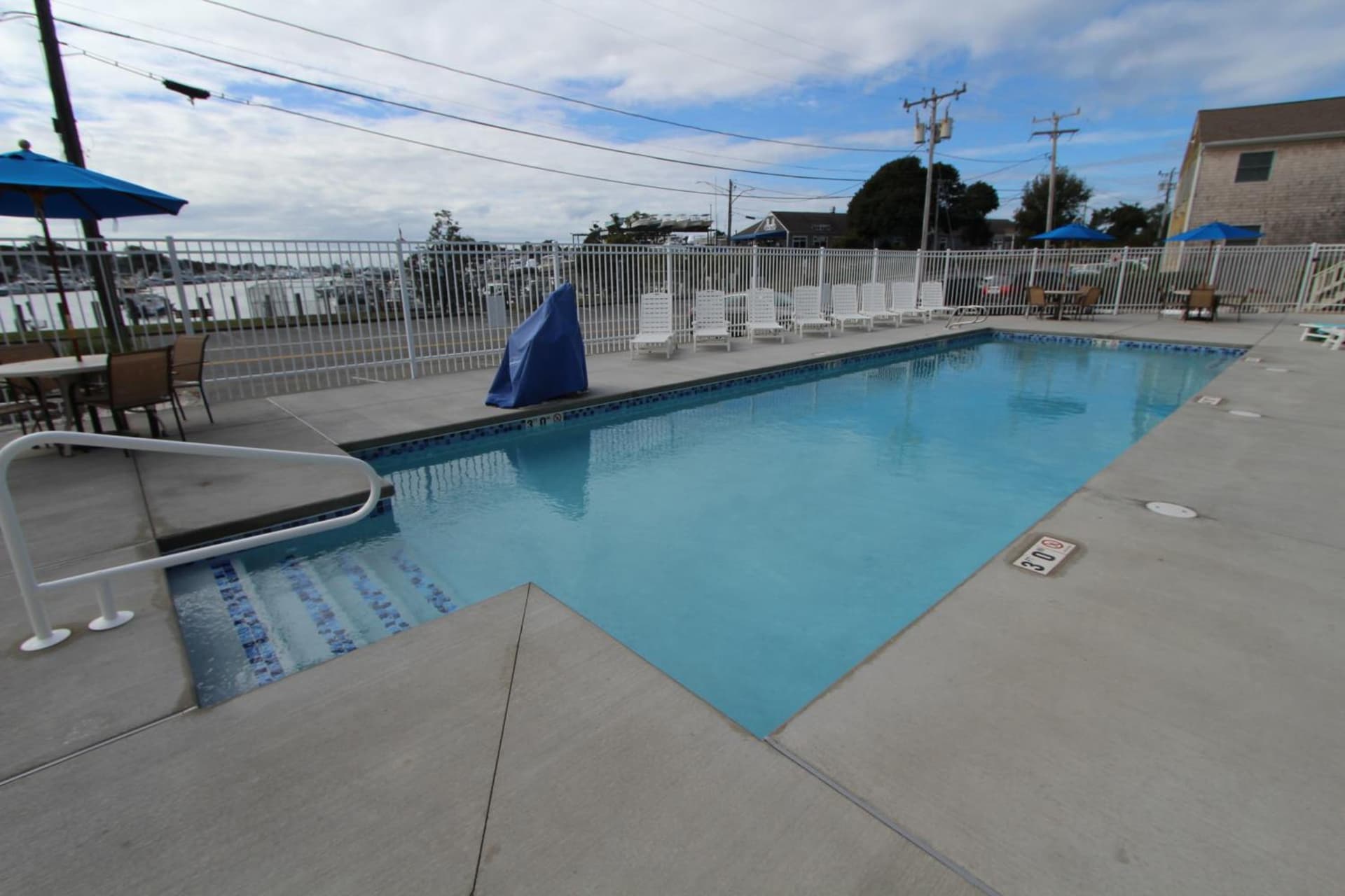 InnSeason Resorts HarborWalk gallery photo in Falmouth, MA — image 31