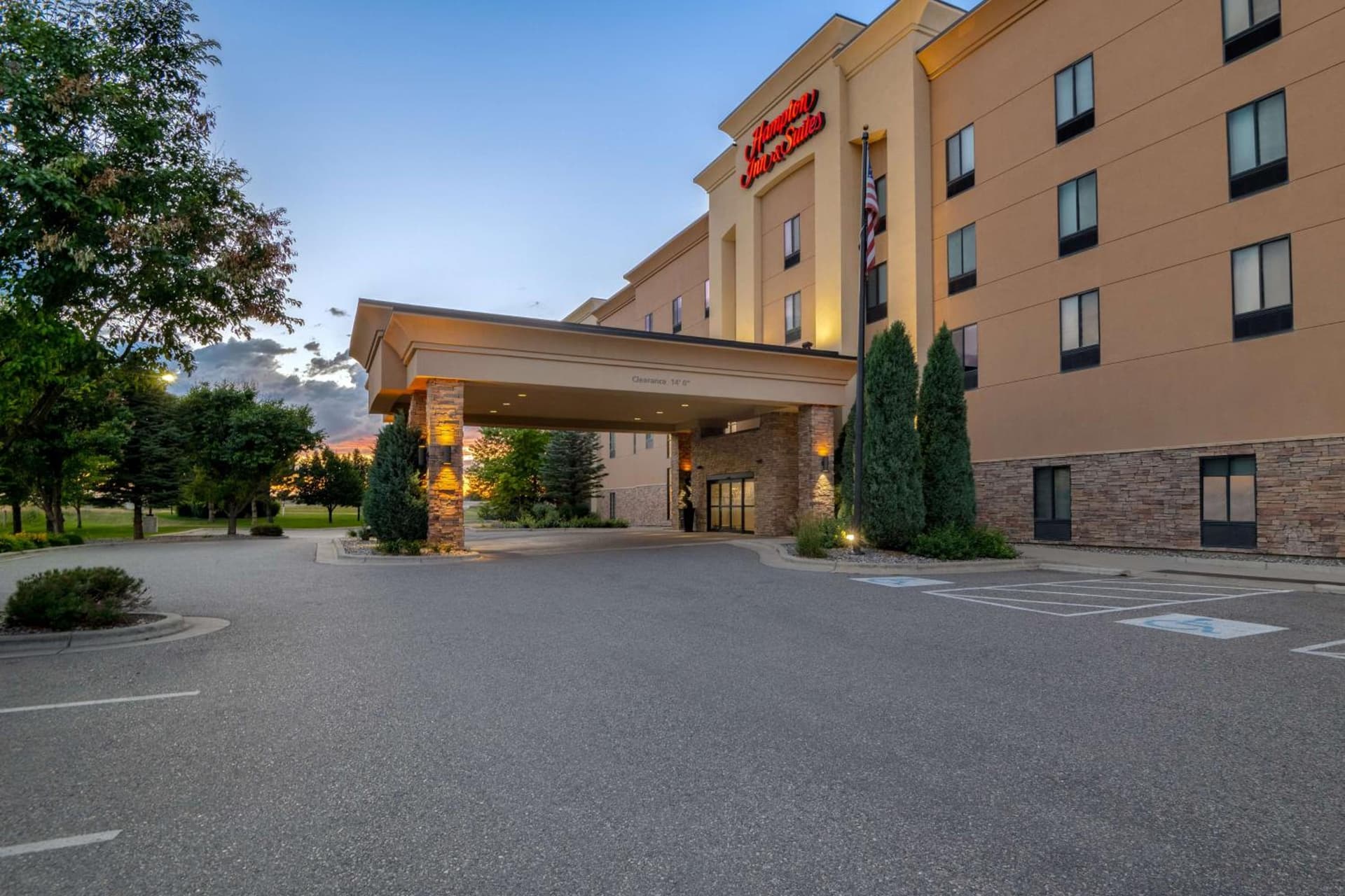 Hampton Inn & Suites Billings West I-90 featured exterior or lobby in Billings, MT — similar hotel