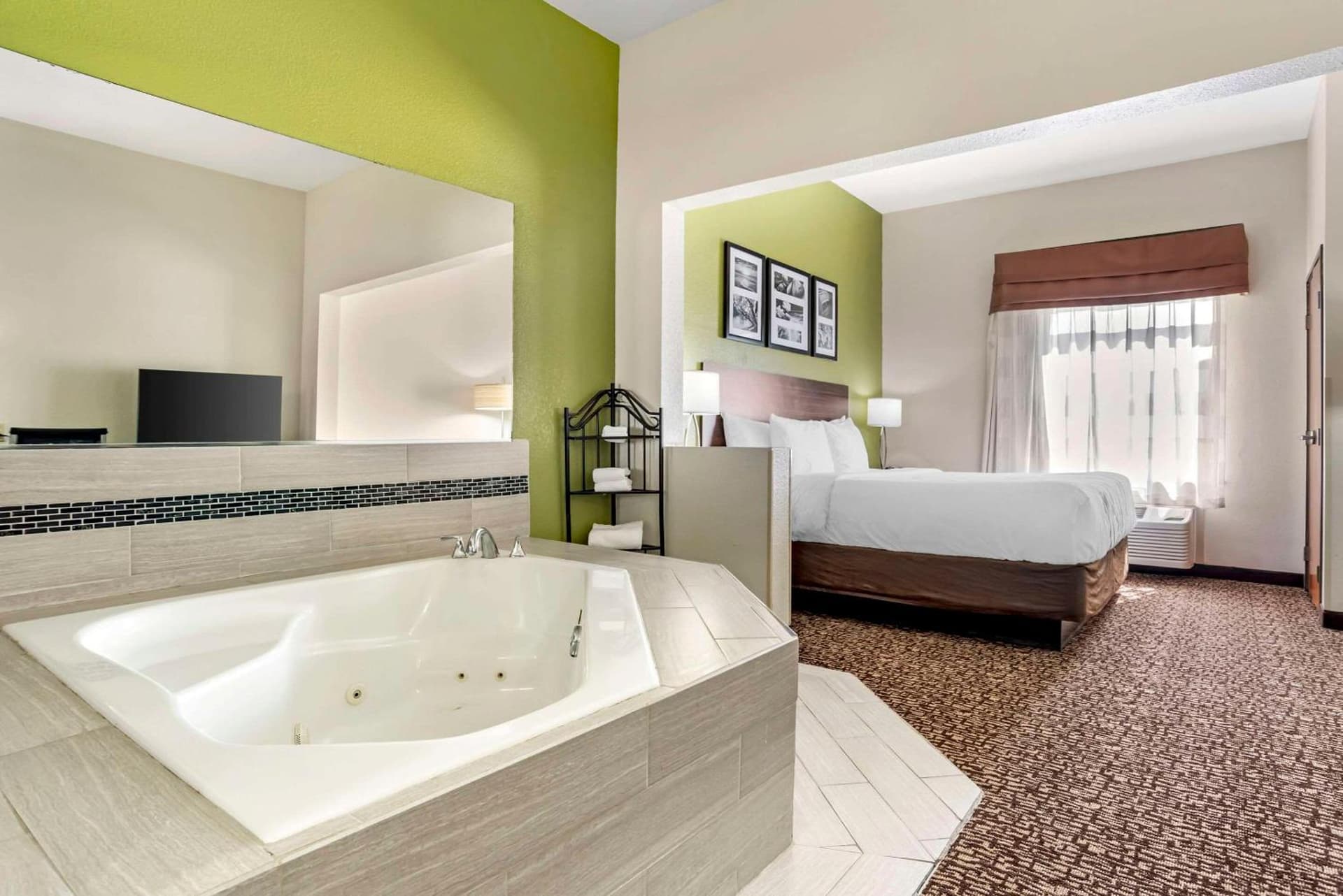 Sleep Inn & Suites Montgomery East I-85 gallery photo in Montgomery, AL — image 31