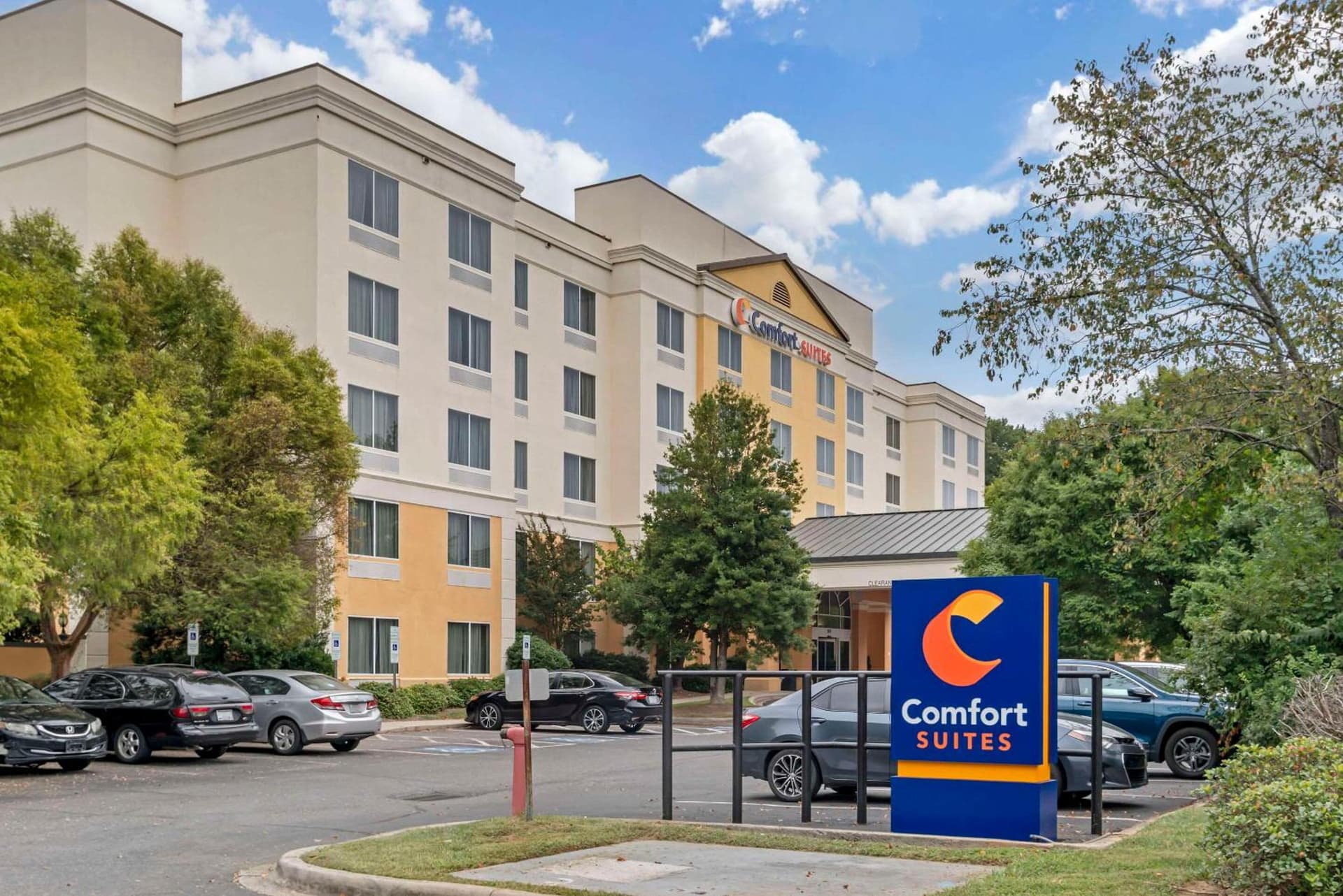 Comfort Suites Gastonia - Charlotte interior in Gastonia, NC — gallery photo 2