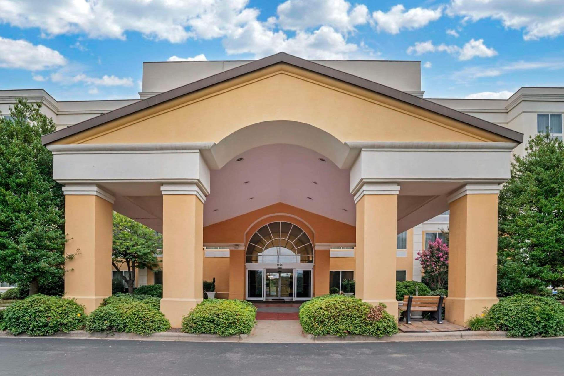 Comfort Suites Gastonia - Charlotte property views in Gastonia, NC — gallery photo 3