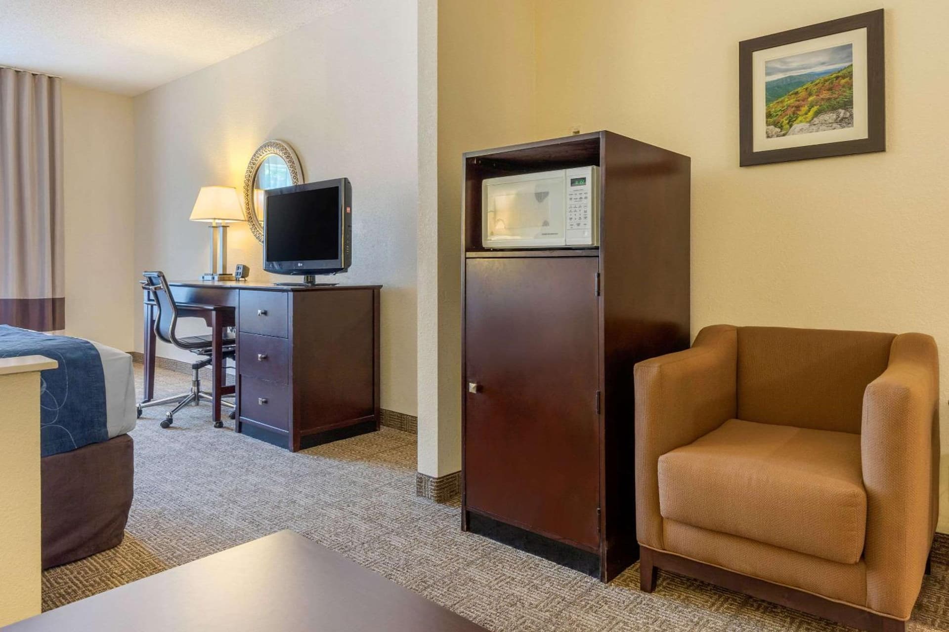 Comfort Suites Gastonia - Charlotte gallery photo in Gastonia, NC — image 27