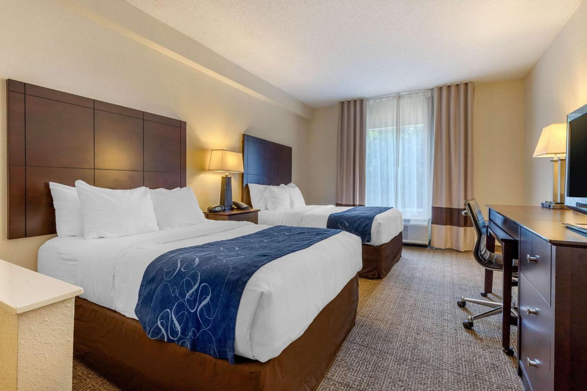 Comfort Suites Gastonia - Charlotte gallery photo in Gastonia, NC — image 38