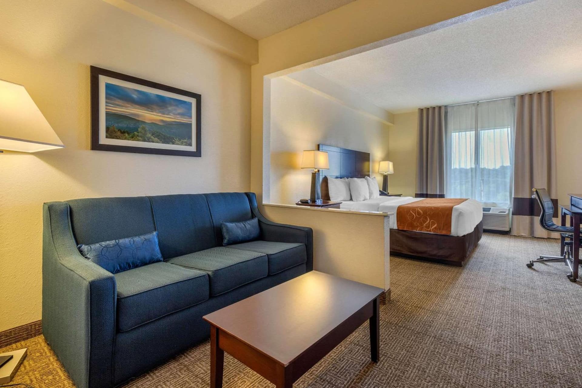 Comfort Suites Gastonia - Charlotte gallery photo in Gastonia, NC — image 13