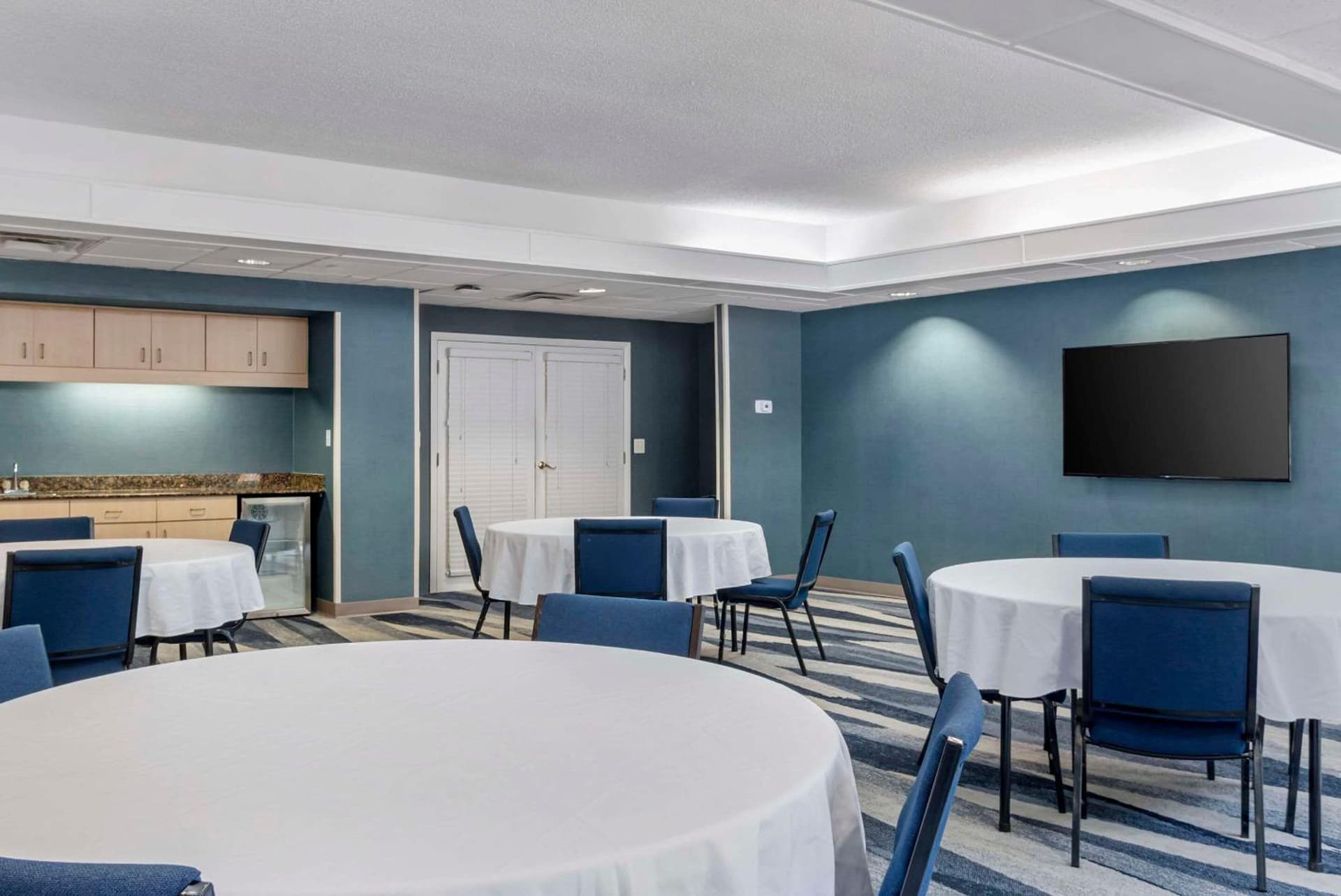 Comfort Suites Gastonia - Charlotte gallery photo in Gastonia, NC — image 40