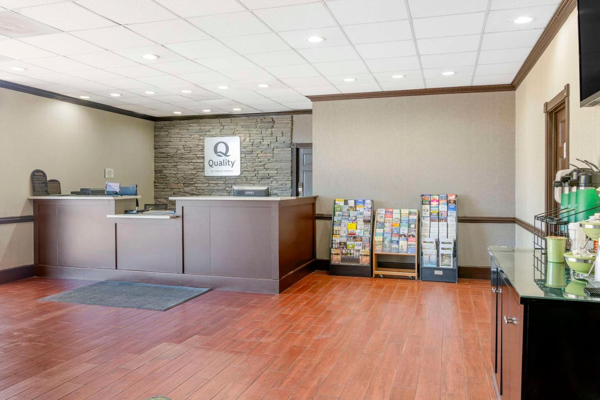 Quality Inn & Suites Hardeeville - Savannah North property views in Hardeeville, SC — gallery photo 3