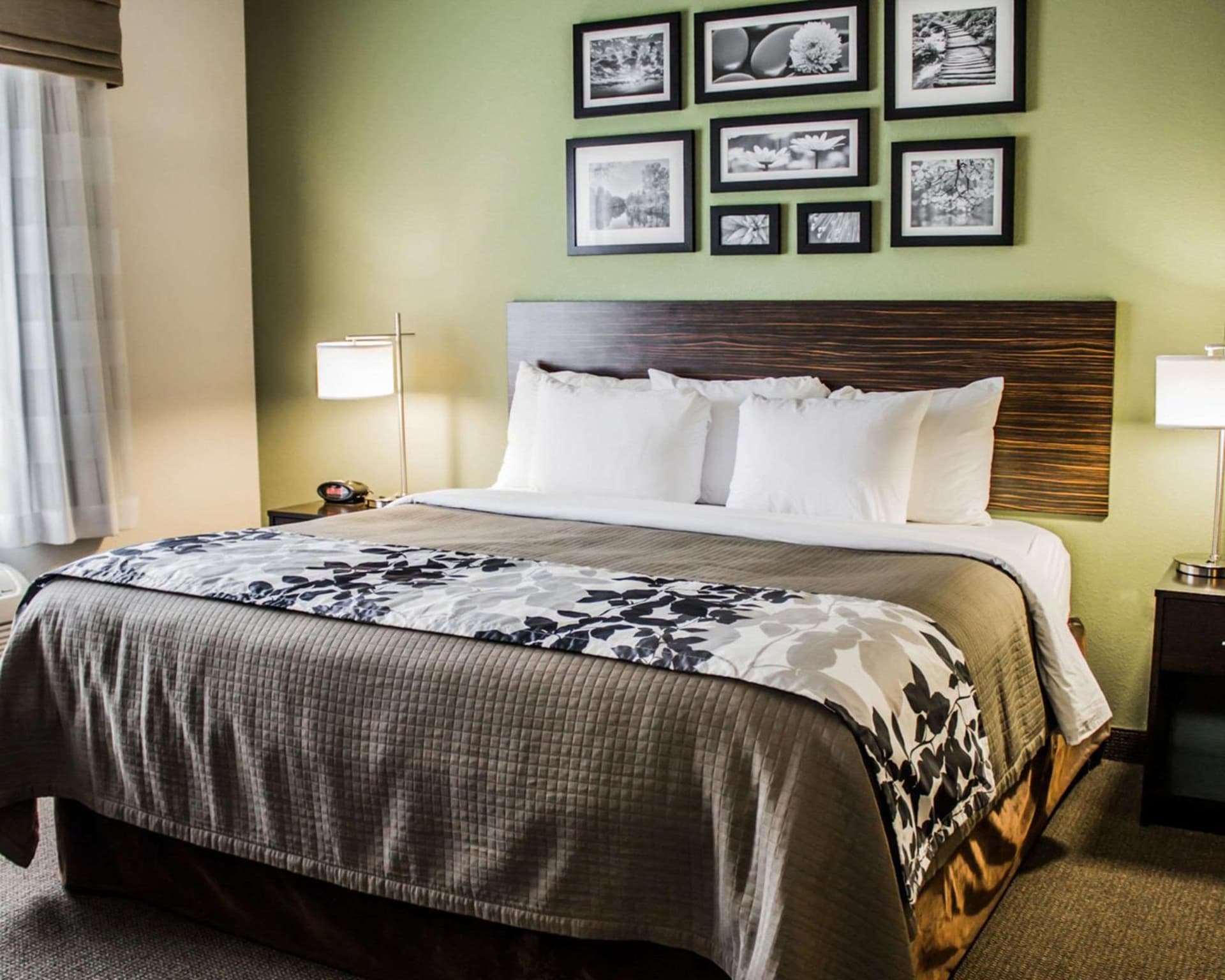 Sleep Inn & Suites Harrisburg - Hershey Southwest interior in Harrisburg, PA — gallery photo 2