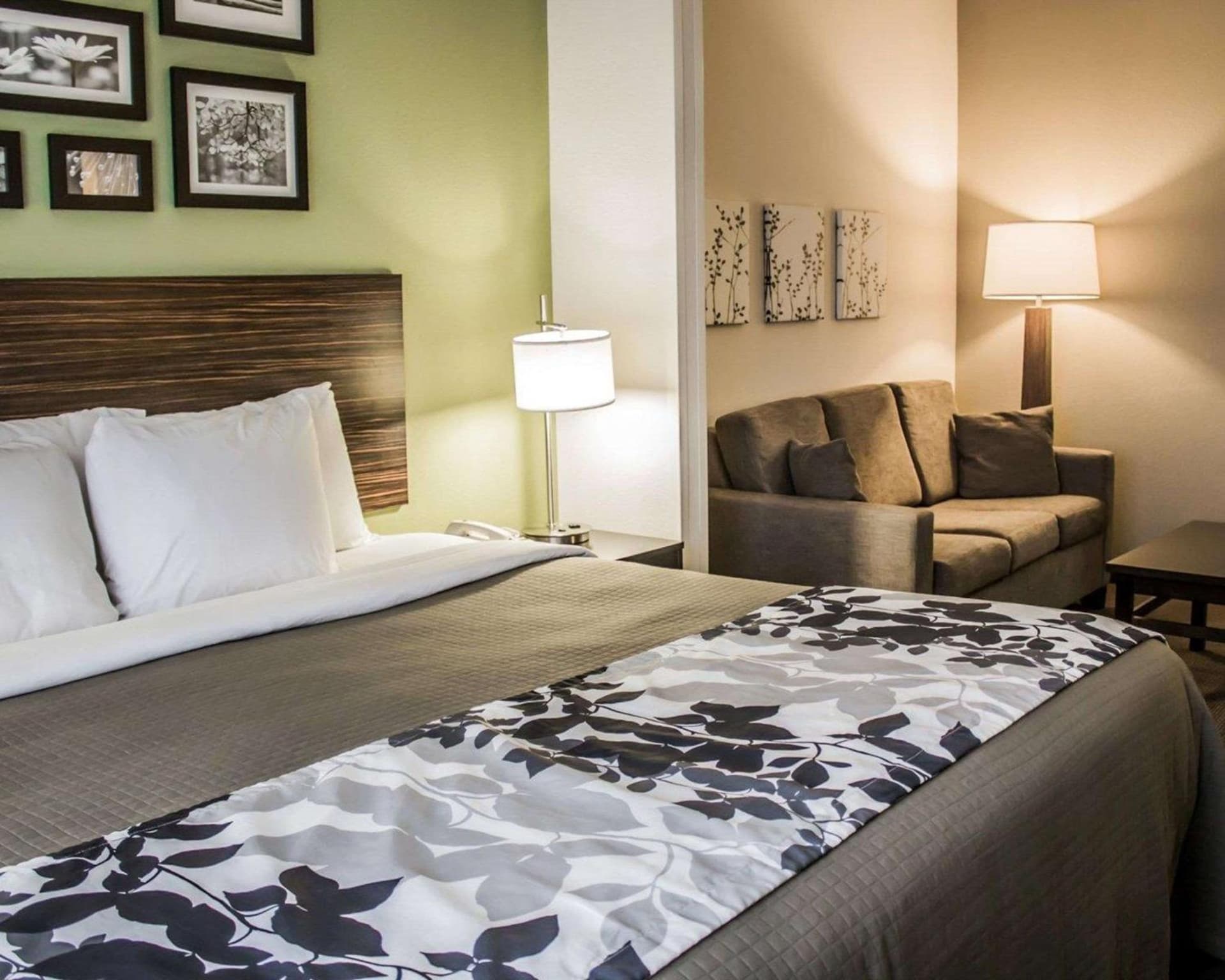 Sleep Inn & Suites Harrisburg - Hershey Southwest gallery photo in Harrisburg, PA — image 20