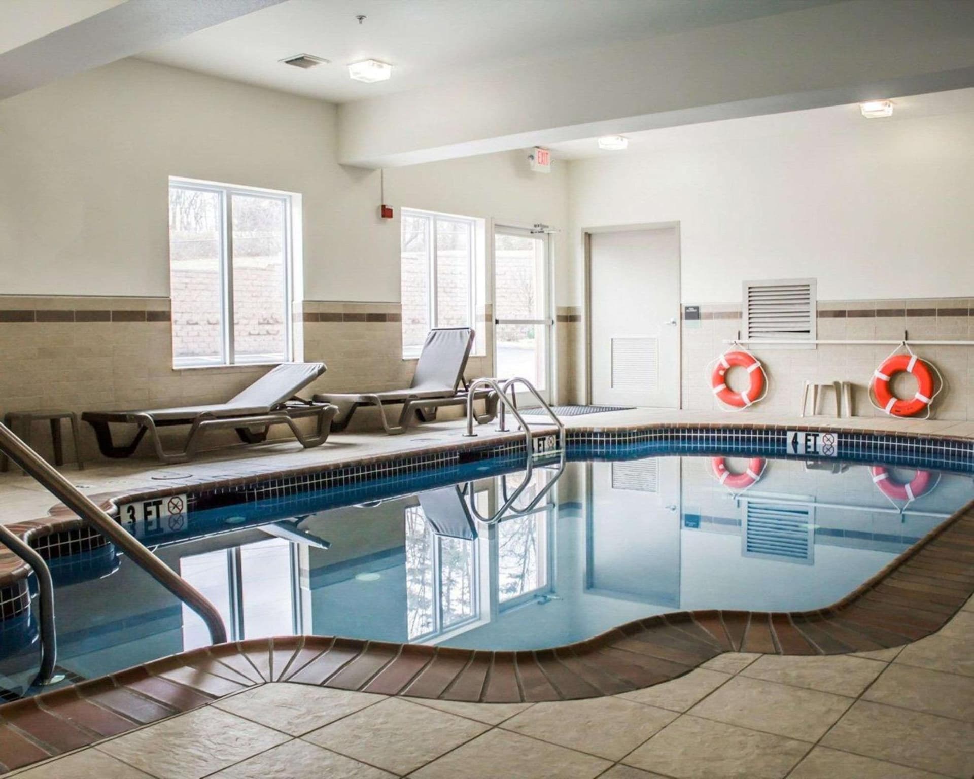 Sleep Inn & Suites Harrisburg - Hershey Southwest gallery photo in Harrisburg, PA — image 17