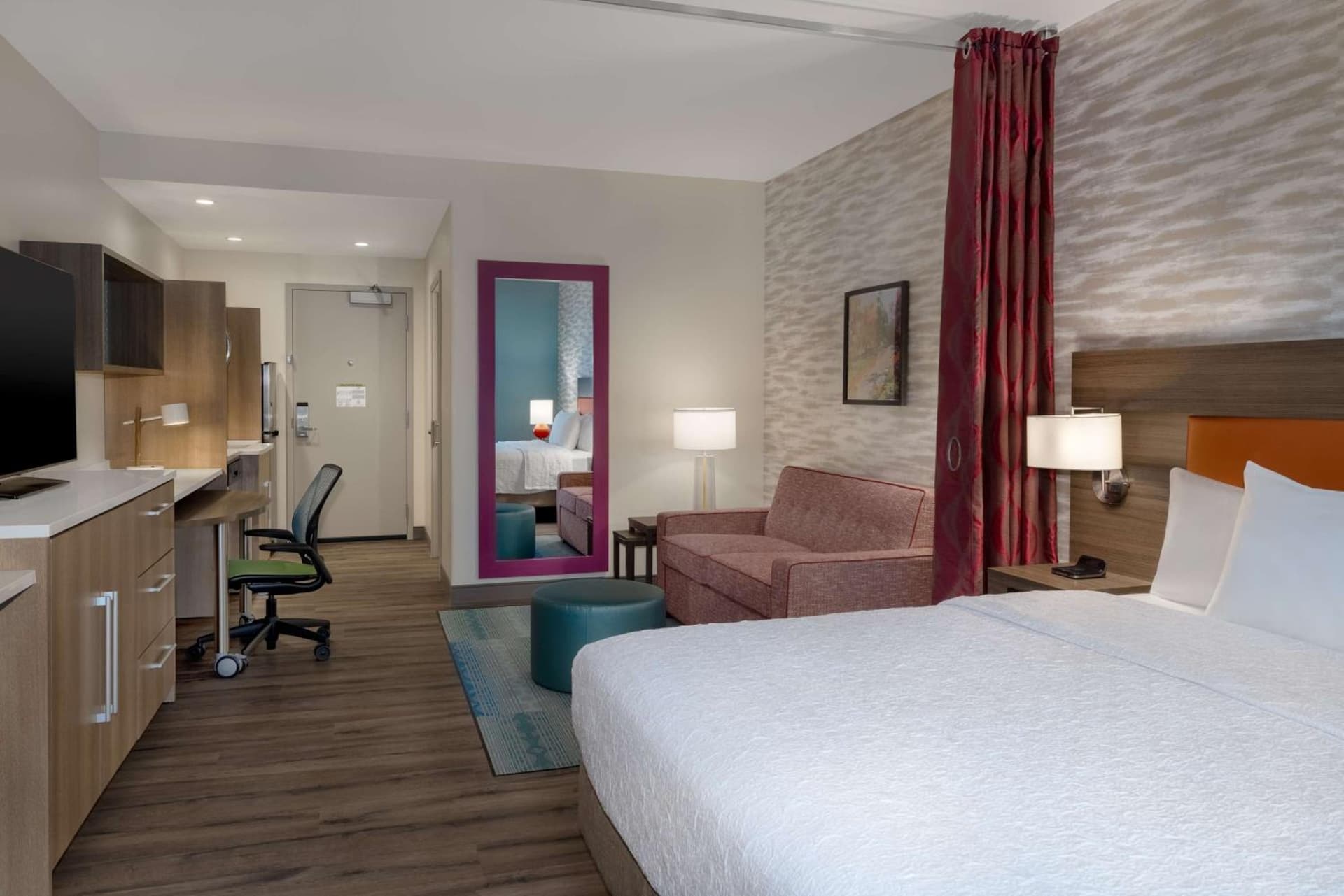 Home2 Suites By Hilton Bristol gallery photo in Bristol, CT — image 11
