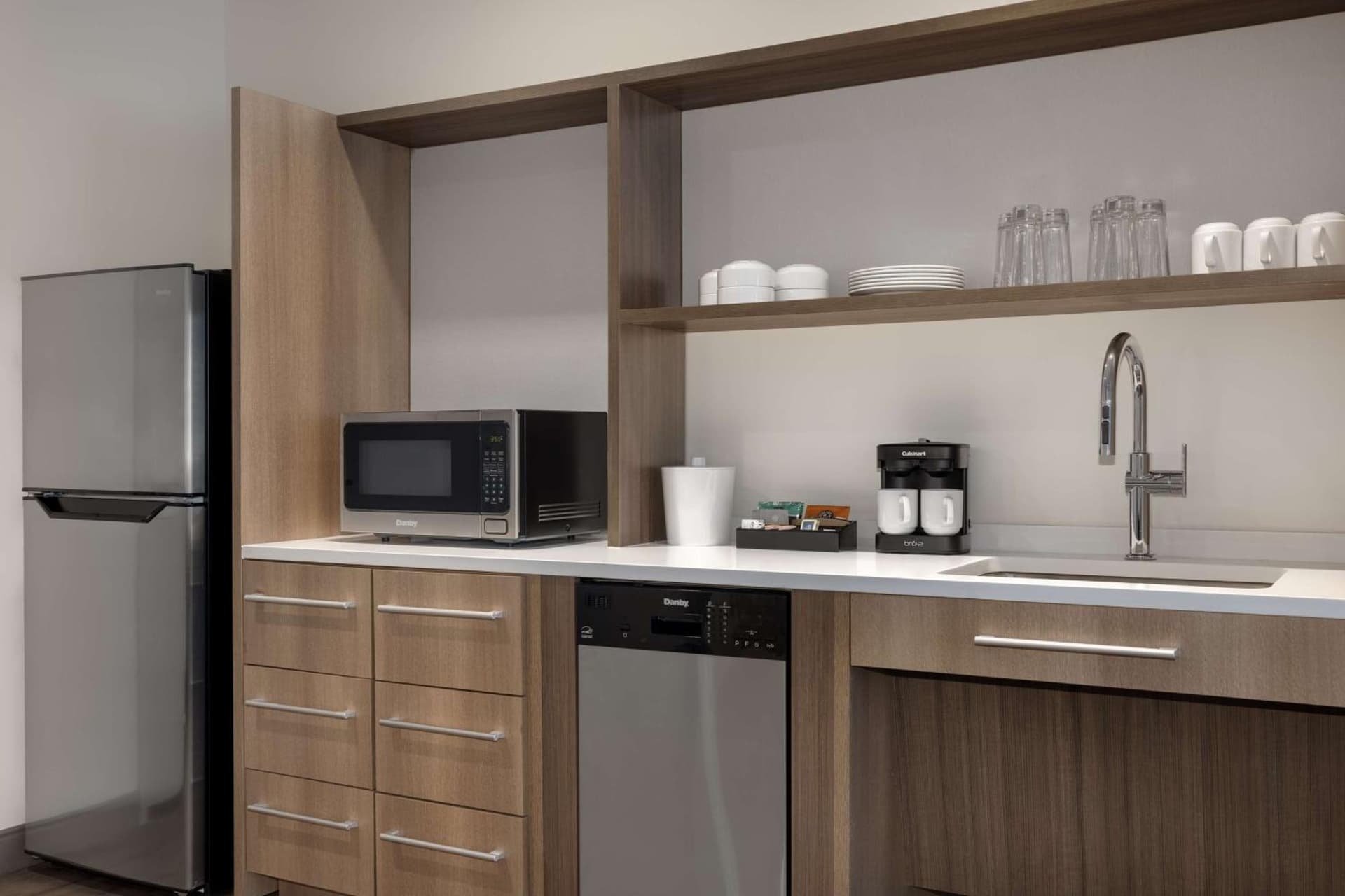 Home2 Suites By Hilton Bristol gallery photo in Bristol, CT — image 18