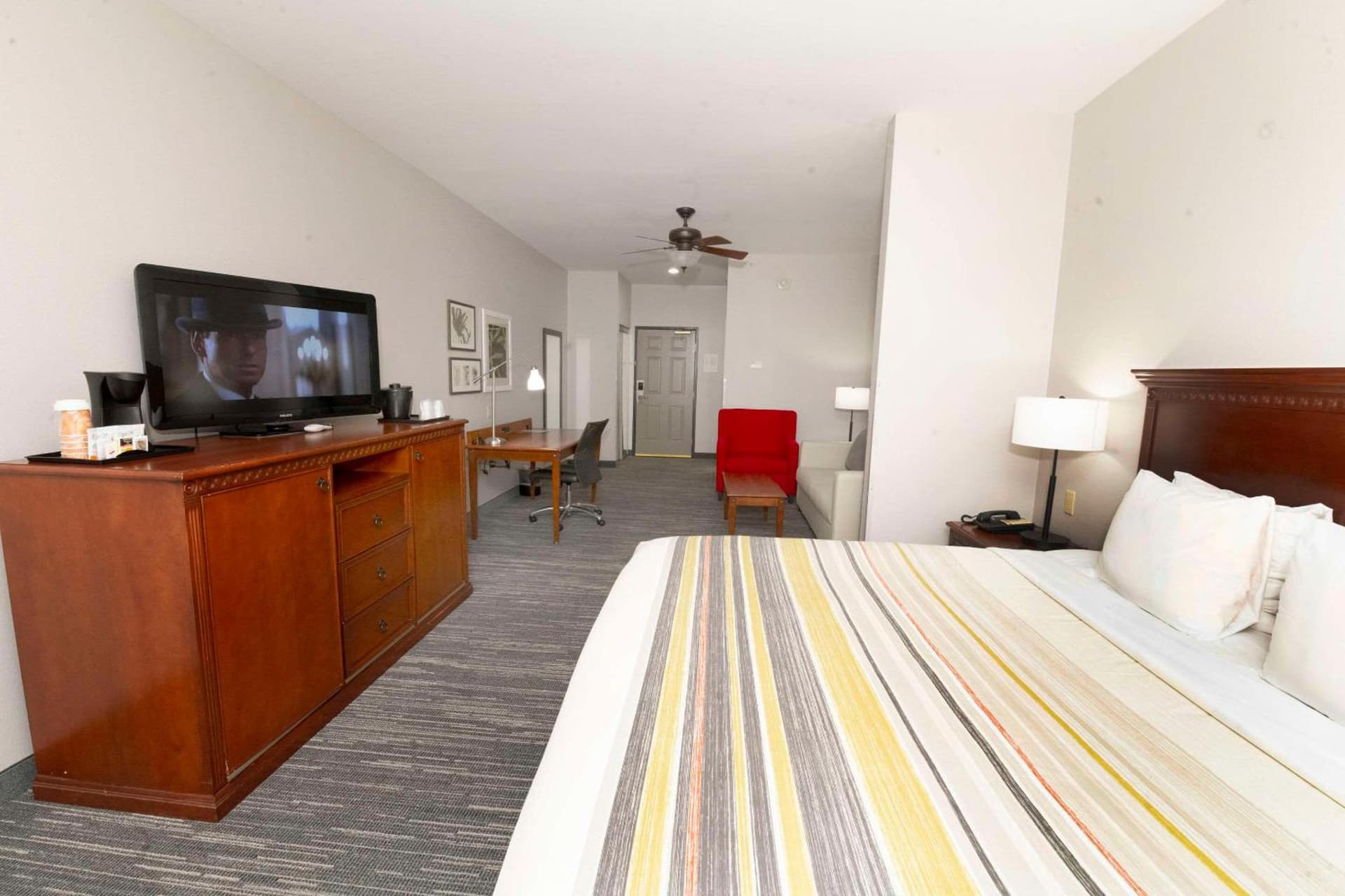 Country Inn & Suites by Radisson, Harrisburg - Hershey West, PA gallery photo in Harrisburg, PA — image 77