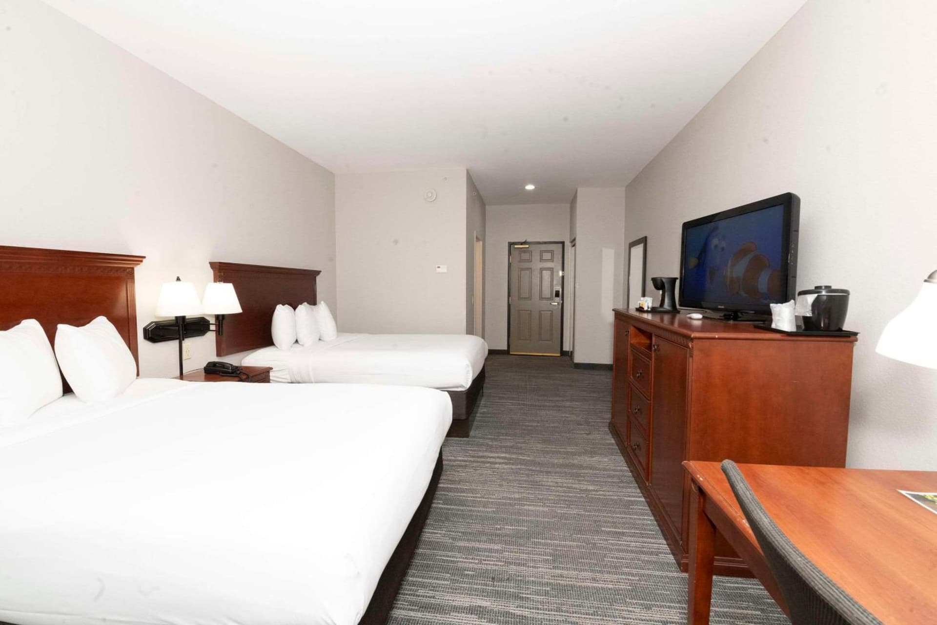 Country Inn & Suites by Radisson, Harrisburg - Hershey West, PA gallery photo in Harrisburg, PA — image 18
