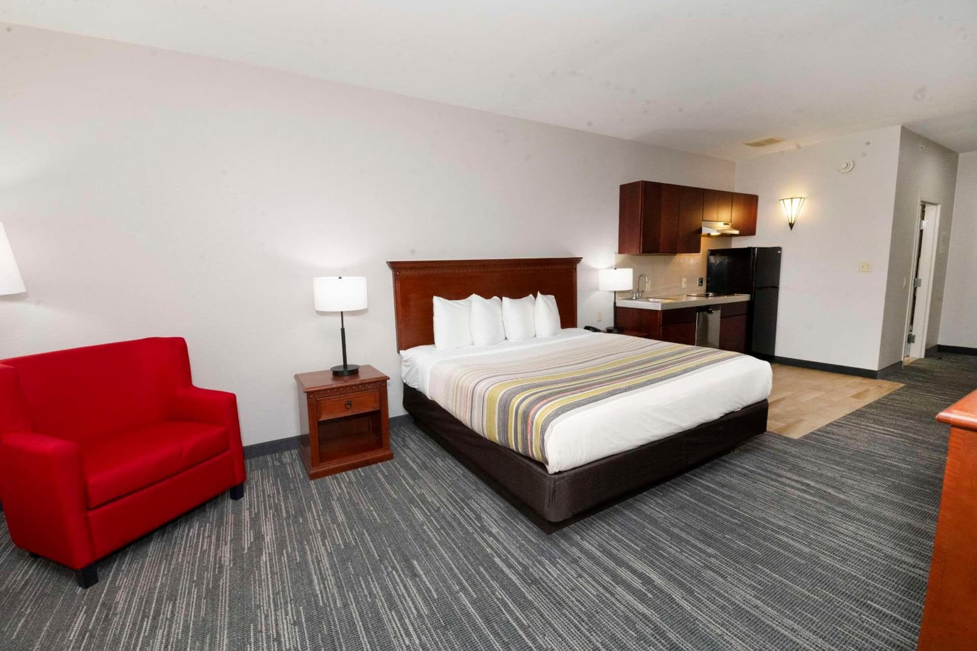 Country Inn & Suites by Radisson, Harrisburg - Hershey West, PA gallery photo in Harrisburg, PA — image 8