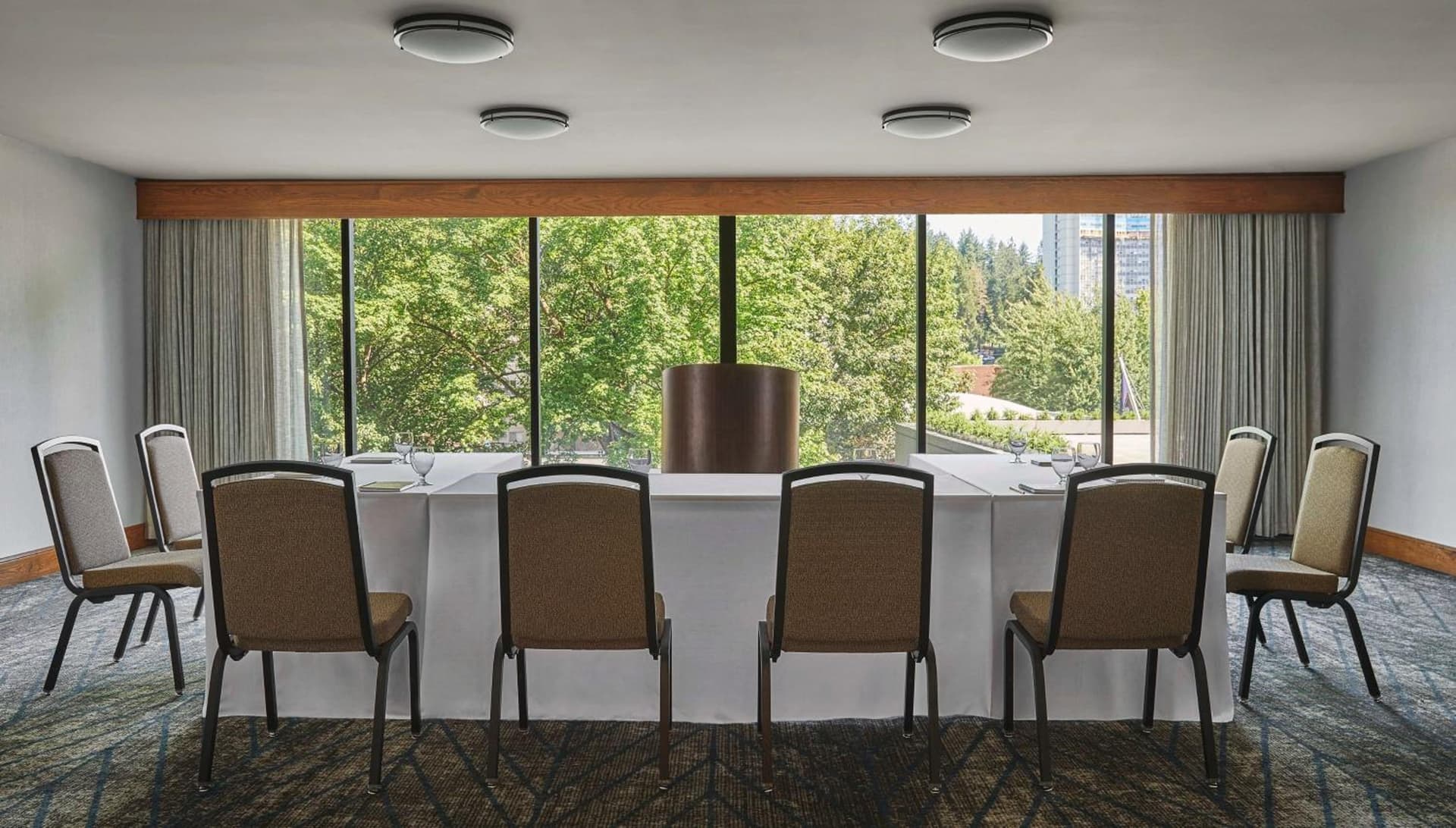 Graduate by Hilton Eugene gallery photo in Eugene, OR — image 67