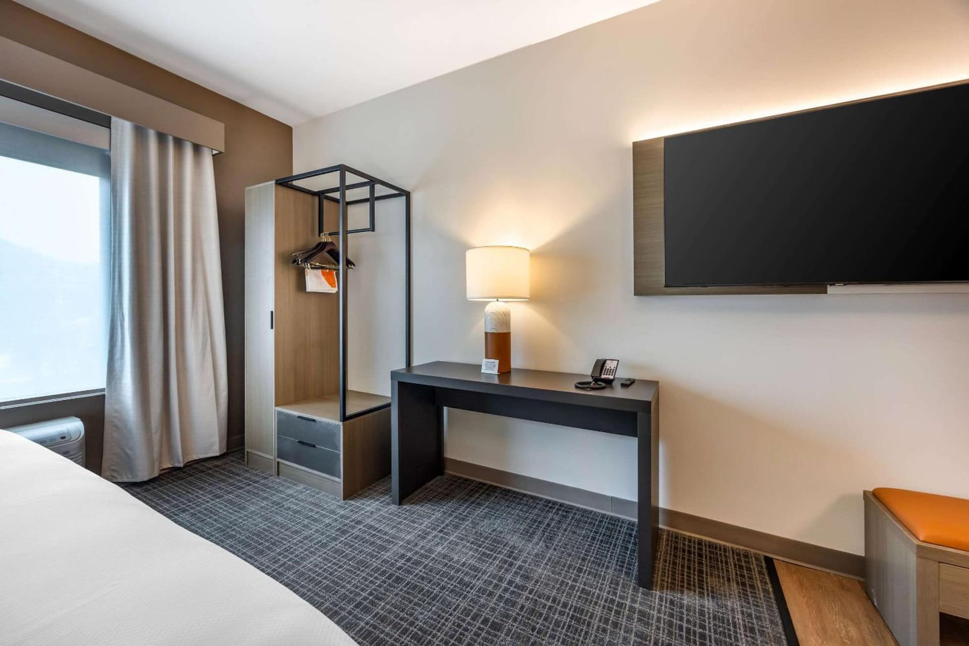 Comfort Inn & Suites Nashville Bellevue gallery photo in Bellevue — image 11