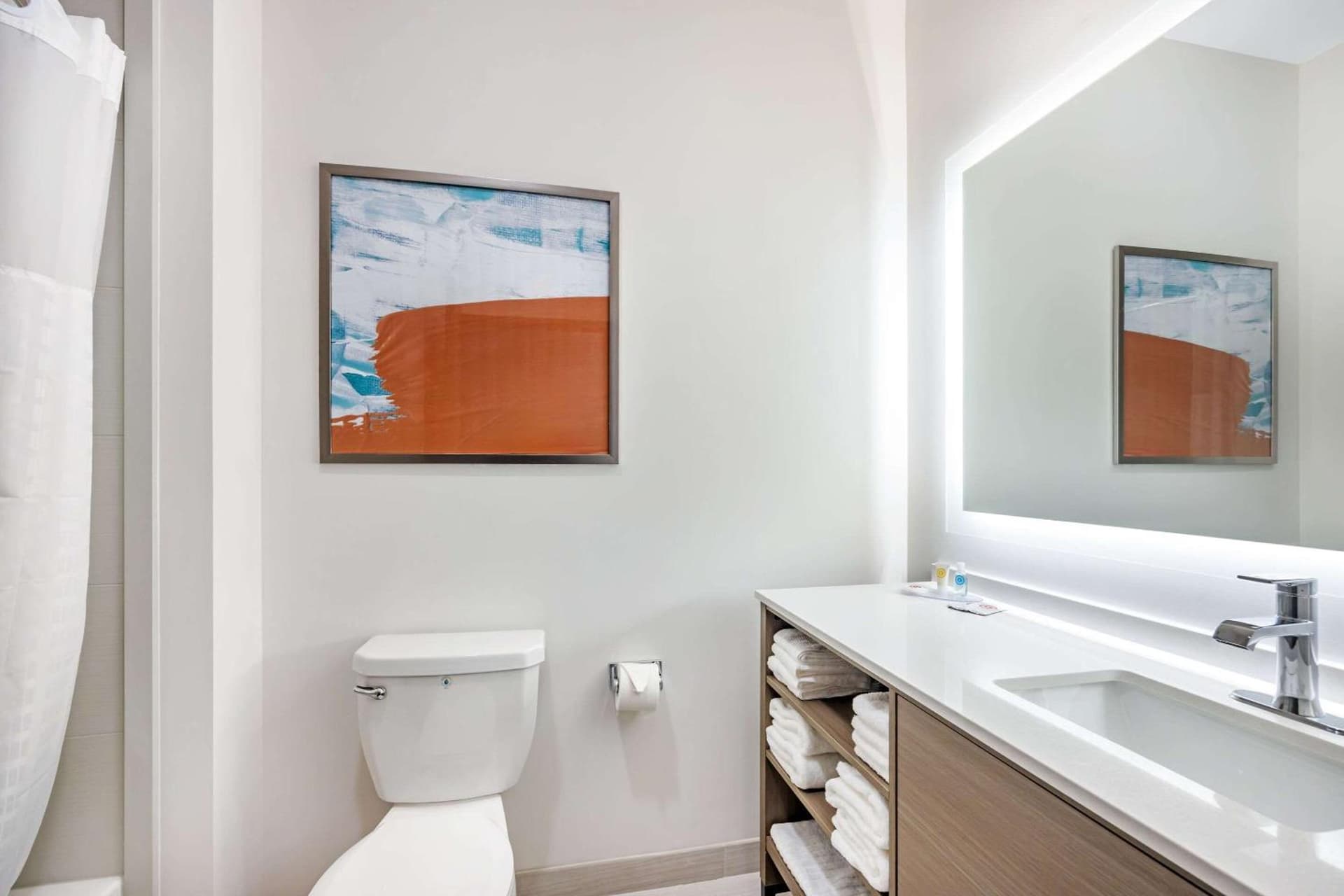 Comfort Inn & Suites Nashville Bellevue gallery photo in Bellevue — image 21