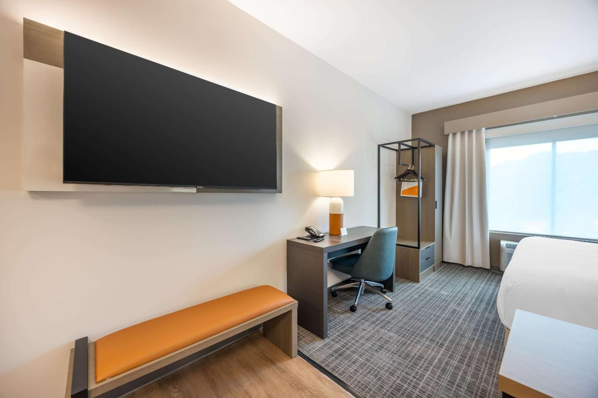 Comfort Inn & Suites Nashville Bellevue gallery photo in Bellevue — image 24
