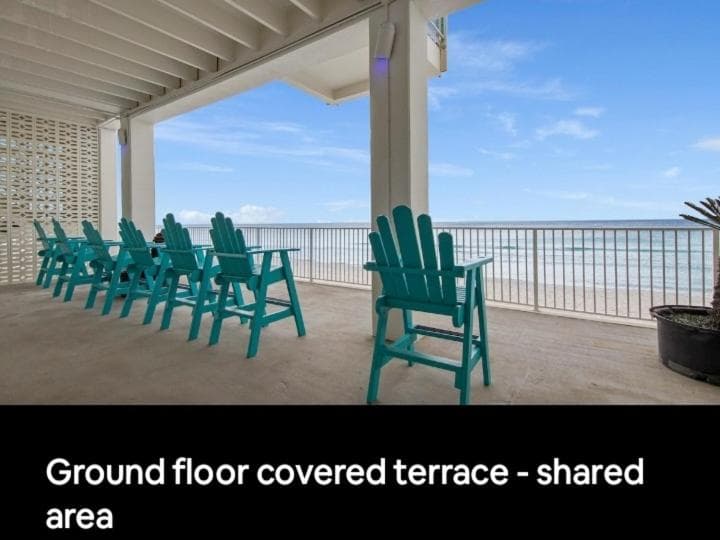 Oceanfront BEACH! CONDO COUPLES GETAWAY,HONEYMOON SWEET, Perfectly Cozy Beach Front Condo, full kitchen, pool, free parking,CHECK-IN AT DOOR You will LOVE  property views in Panama City Beach, FL — gallery photo 3