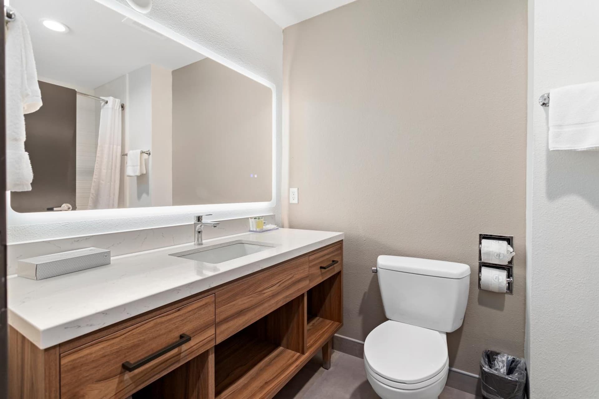 Hawthorn Extended Stay by Wyndham Port Arthur gallery photo in Port Arthur, TX — image 38