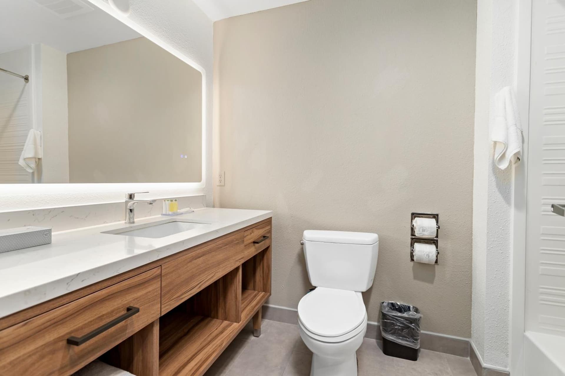 Hawthorn Extended Stay by Wyndham Port Arthur gallery photo in Port Arthur, TX — image 36