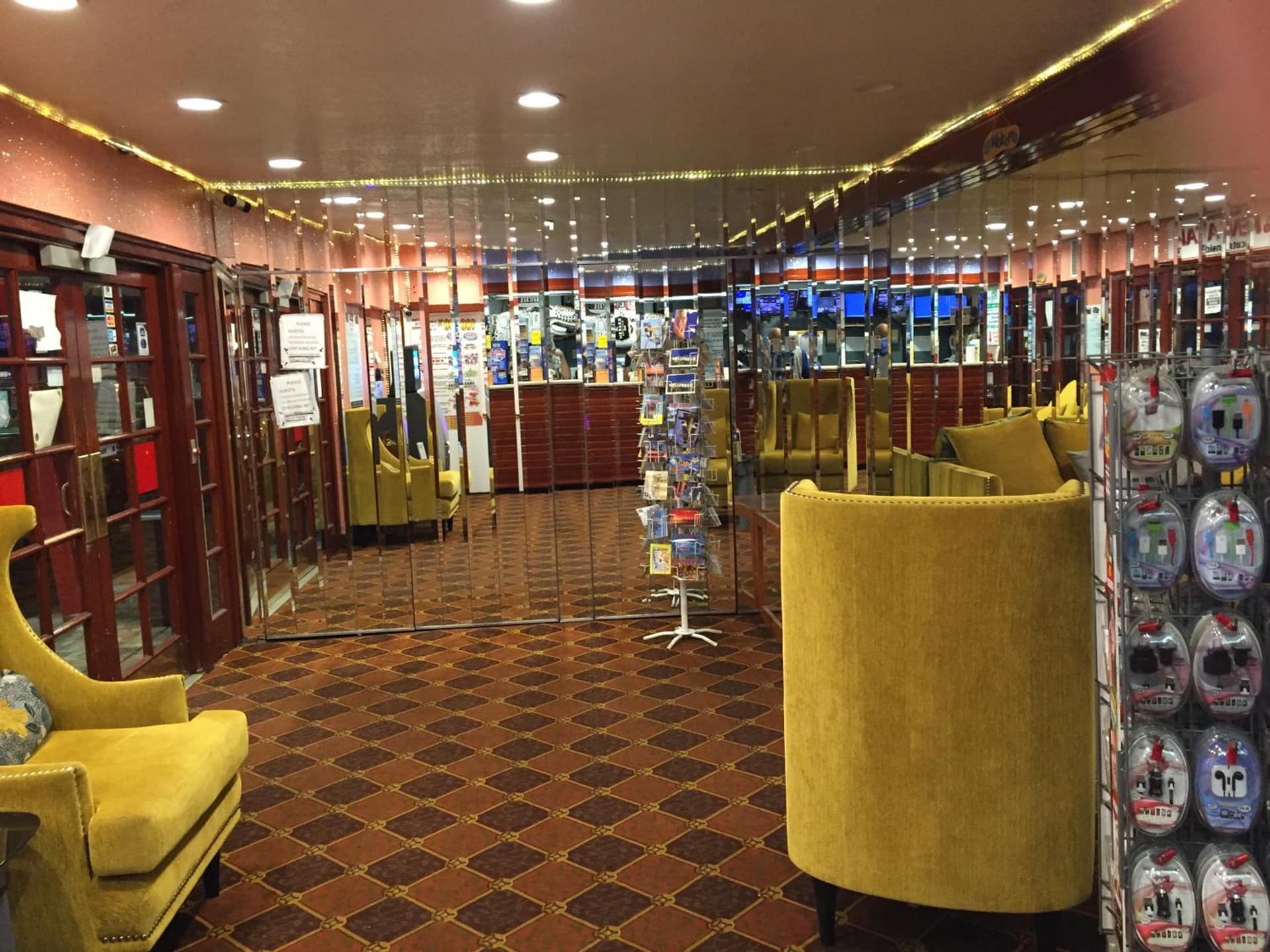 Tradewinds Hotel LAX Airport gallery photo in Inglewood, CA — image 31