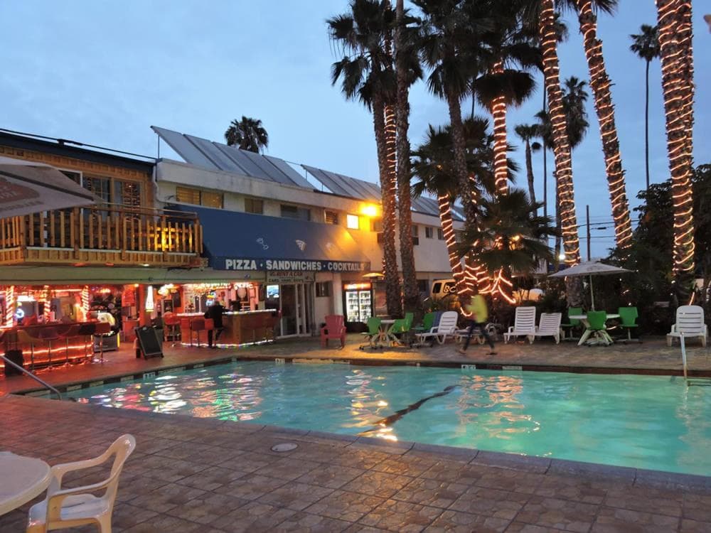 Tradewinds Hotel LAX Airport gallery photo in Inglewood, CA — image 25