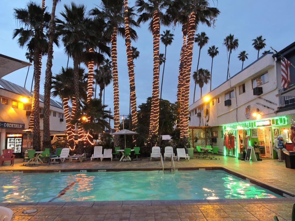 Tradewinds Hotel LAX Airport gallery photo in Inglewood, CA — image 29