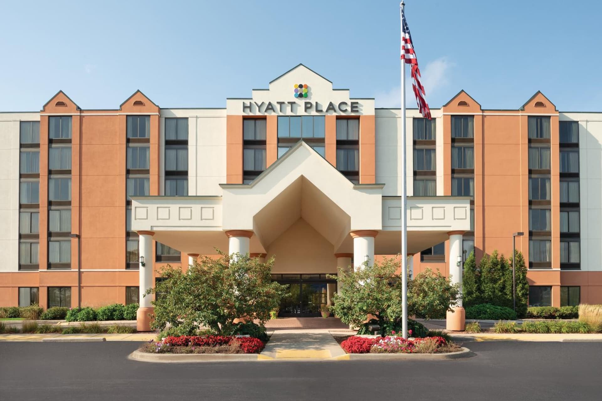 Hyatt Place Chicago Hoffman Estates interior in Hoffman Estates, IL — gallery photo 2