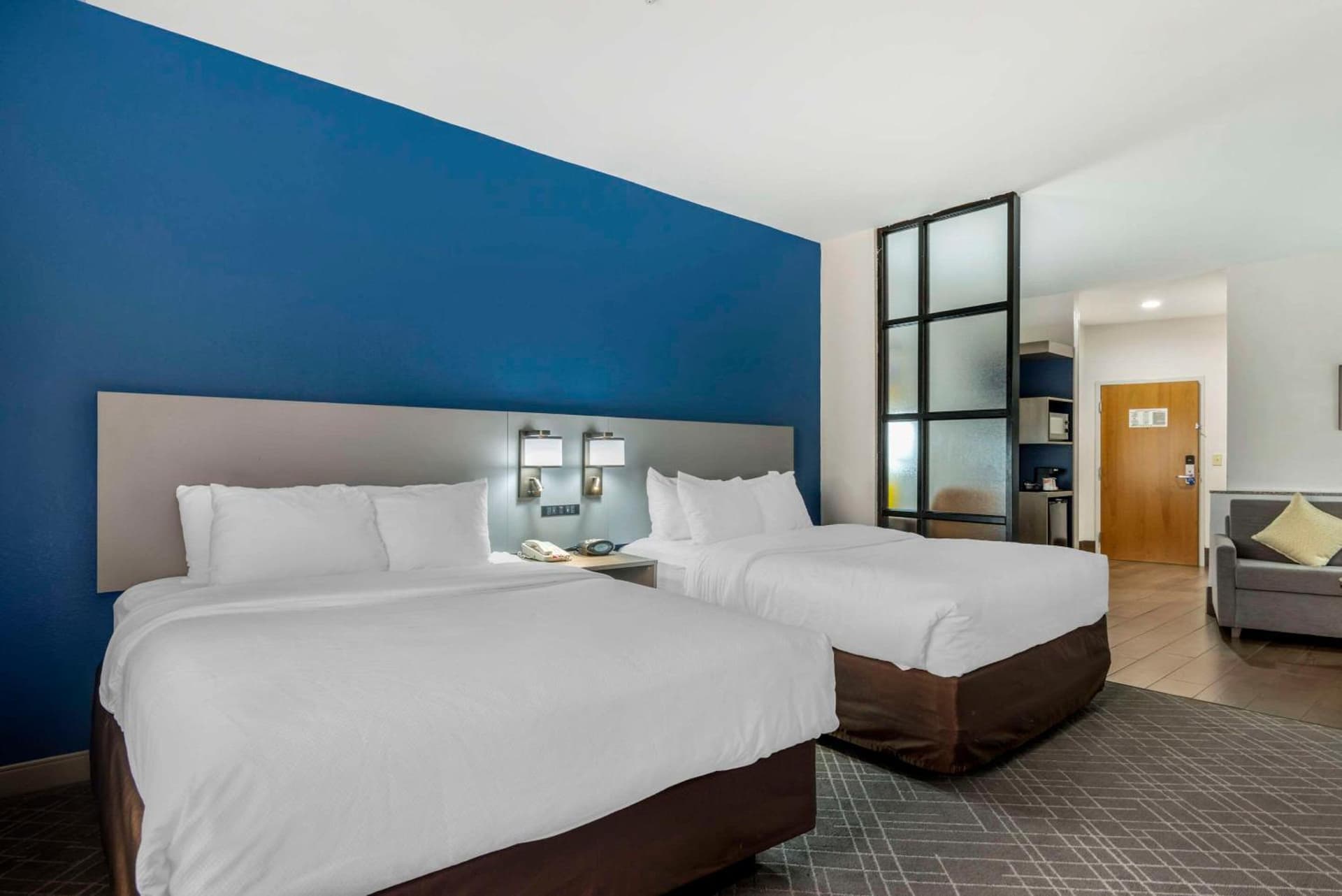 Comfort Suites Macon Northwest gallery photo in Macon, GA — image 55