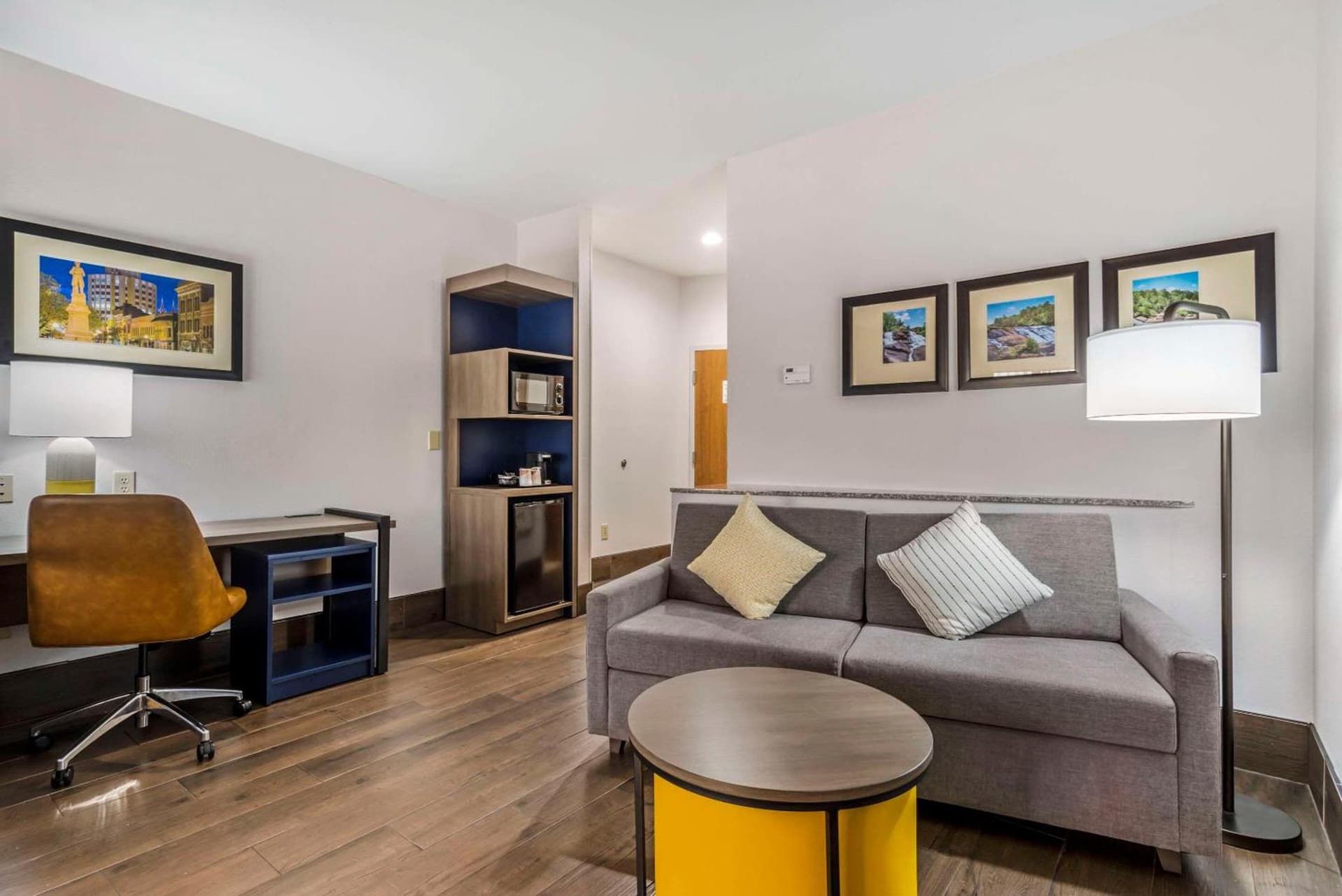 Comfort Suites Macon Northwest gallery photo in Macon, GA — image 13