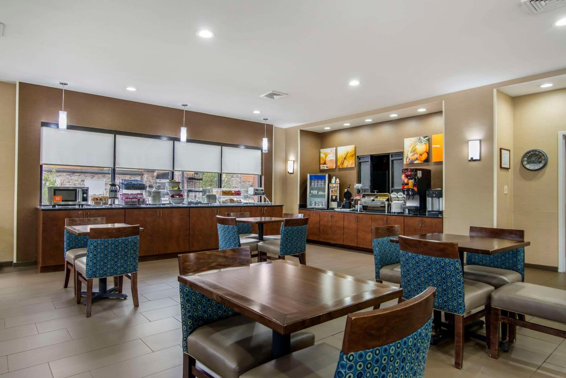 Comfort Suites Macon Northwest gallery photo in Macon, GA — image 47