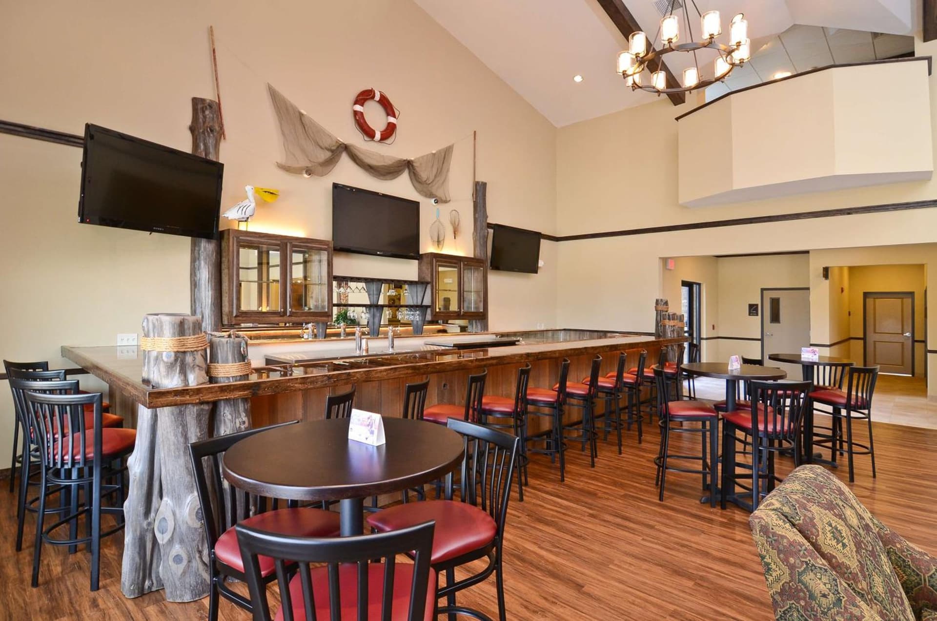 Best Western Plus Emory at Lake Fork Inn & Suites gallery photo in Emory, TX — image 19